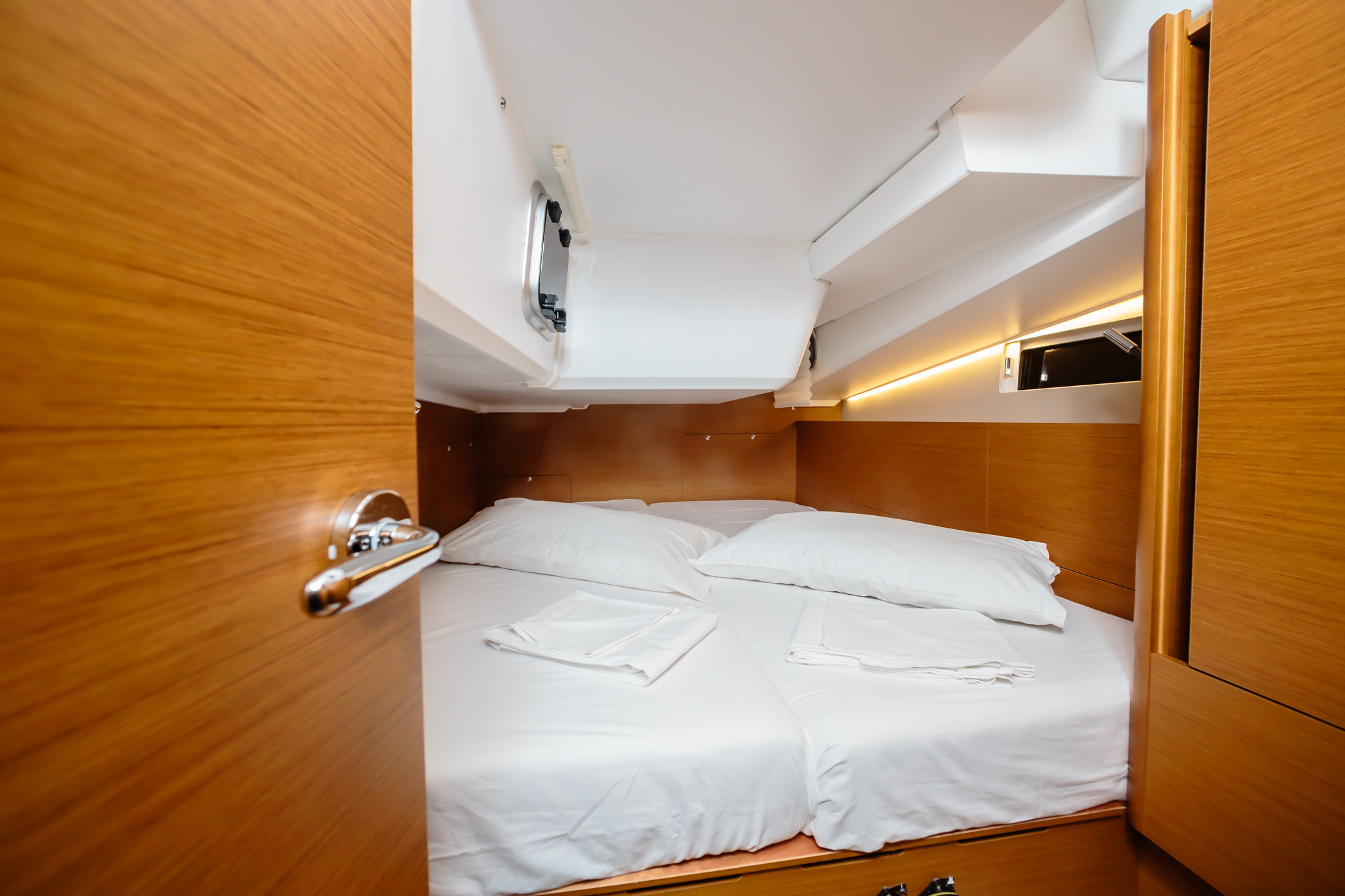 Sun Odyssey 490 — photo 16
