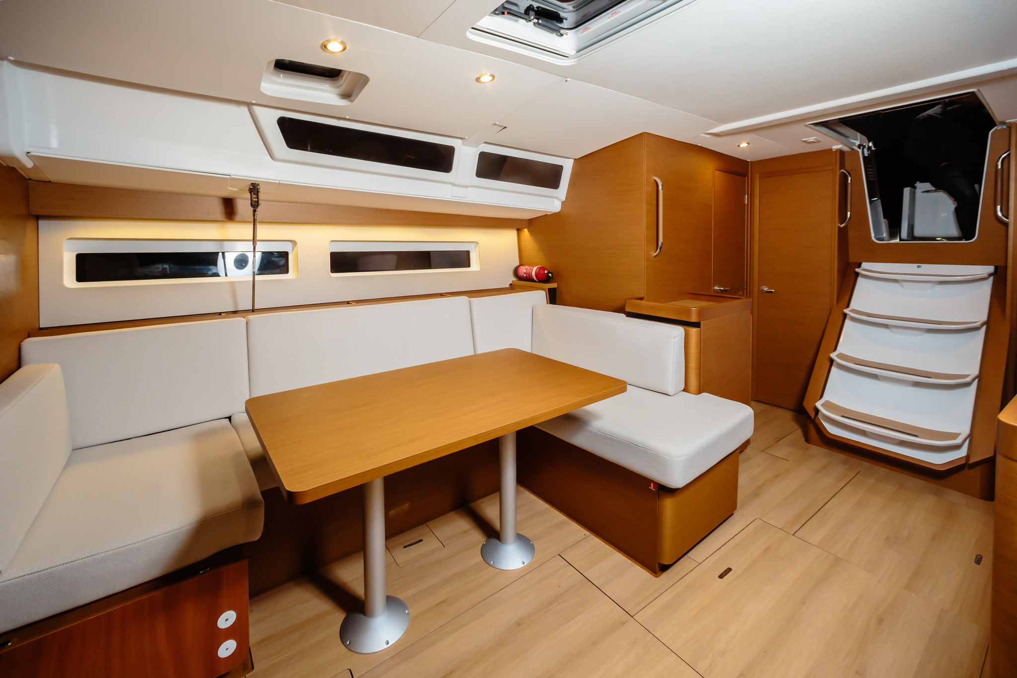 Sun Odyssey 490 — photo 2
