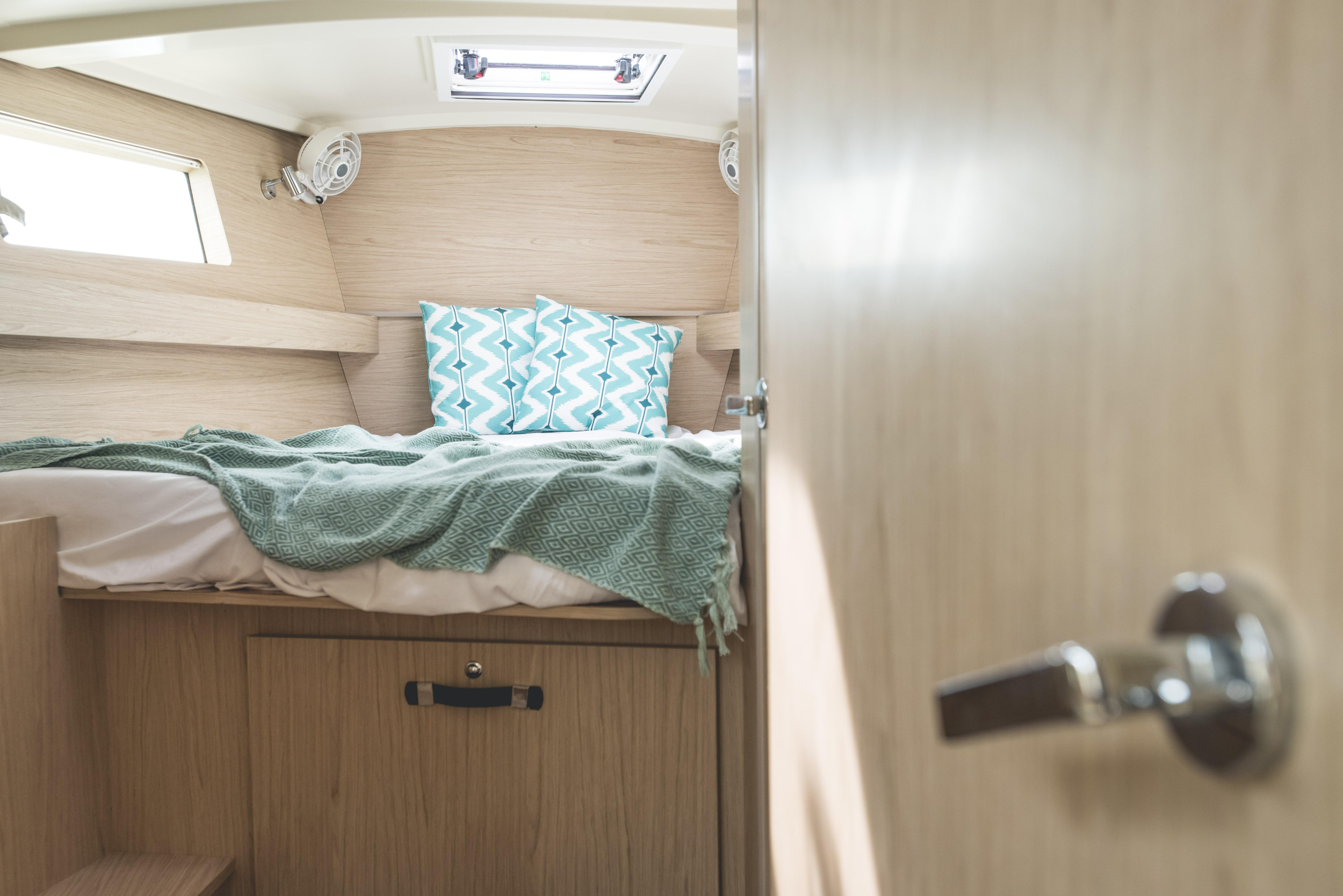 Oceanis 41.1 — photo 9