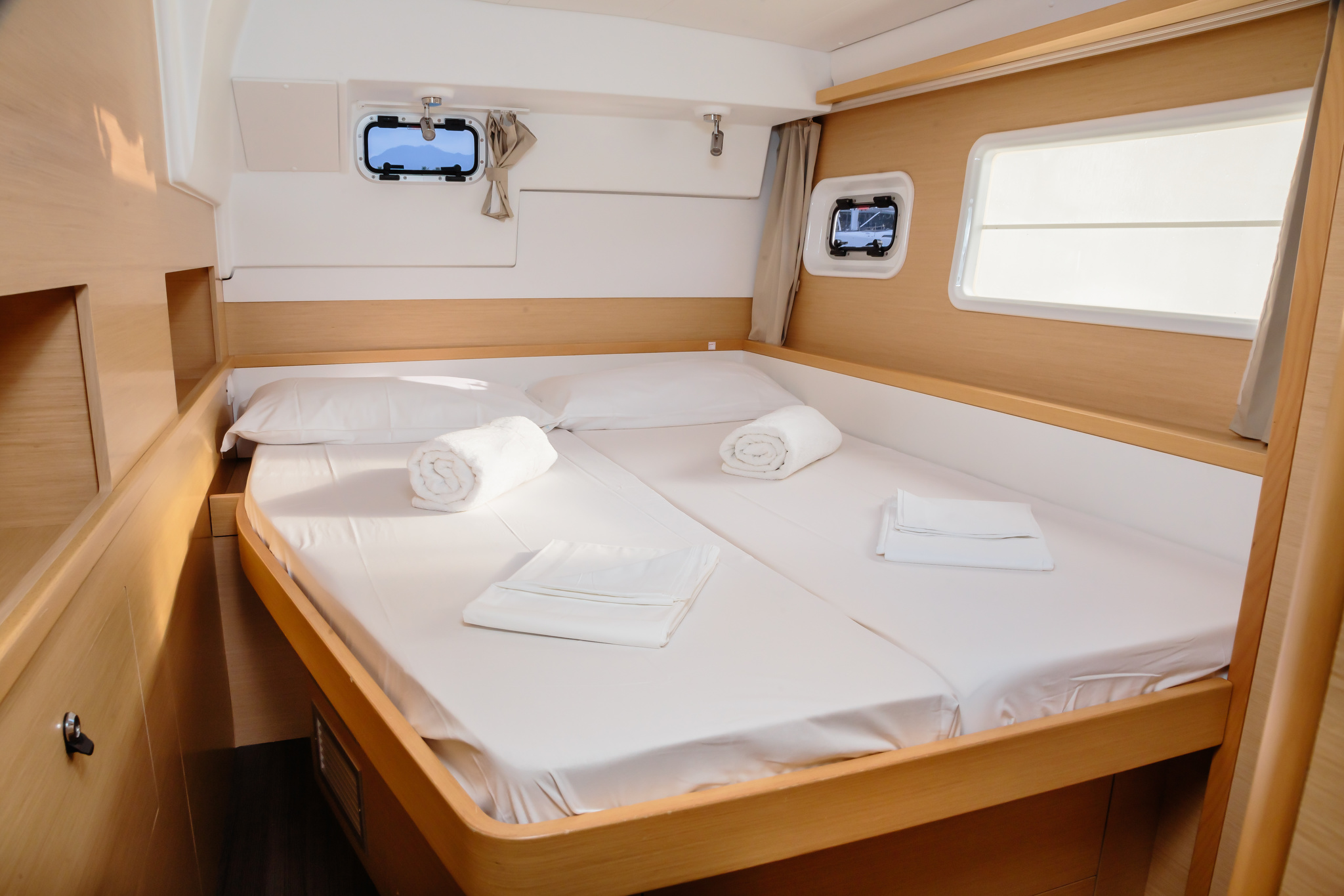 Lagoon 400 S2 — photo 6