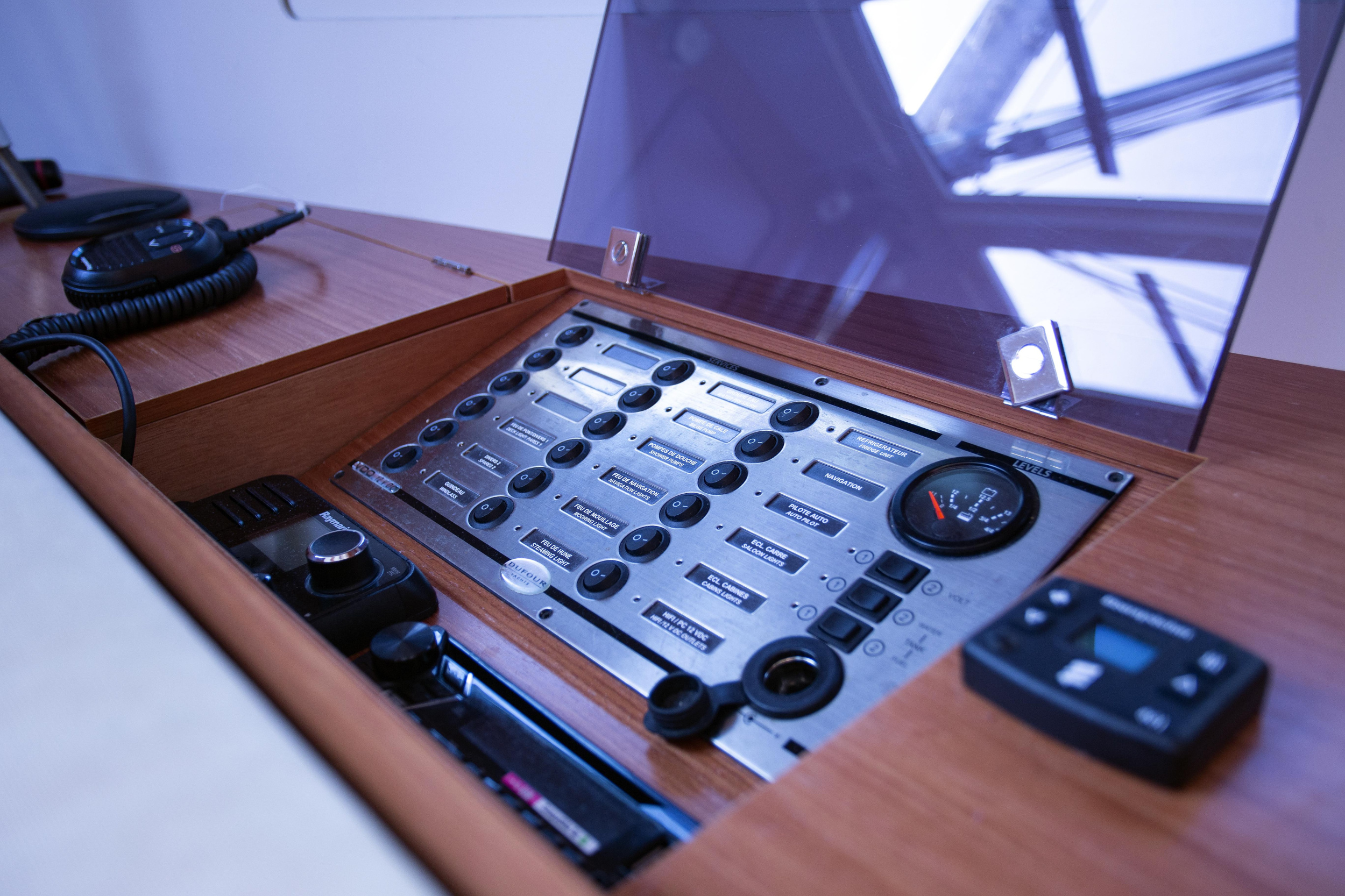 Dufour 412 Grand large — photo 12