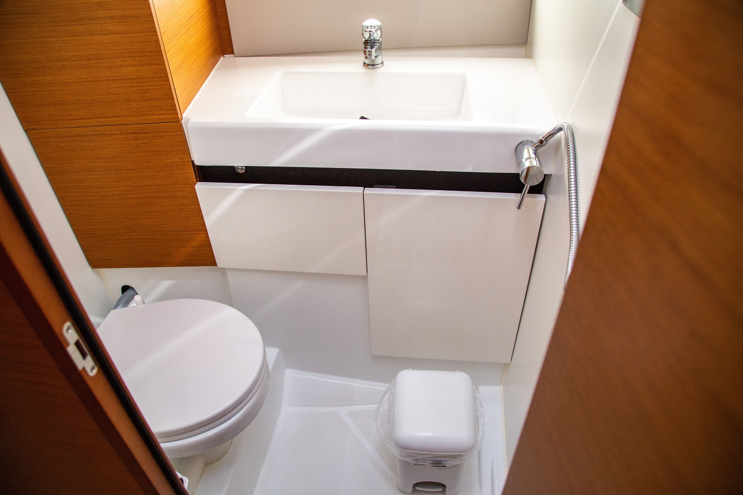 Sun Odyssey 490 4 cabins — photo 2