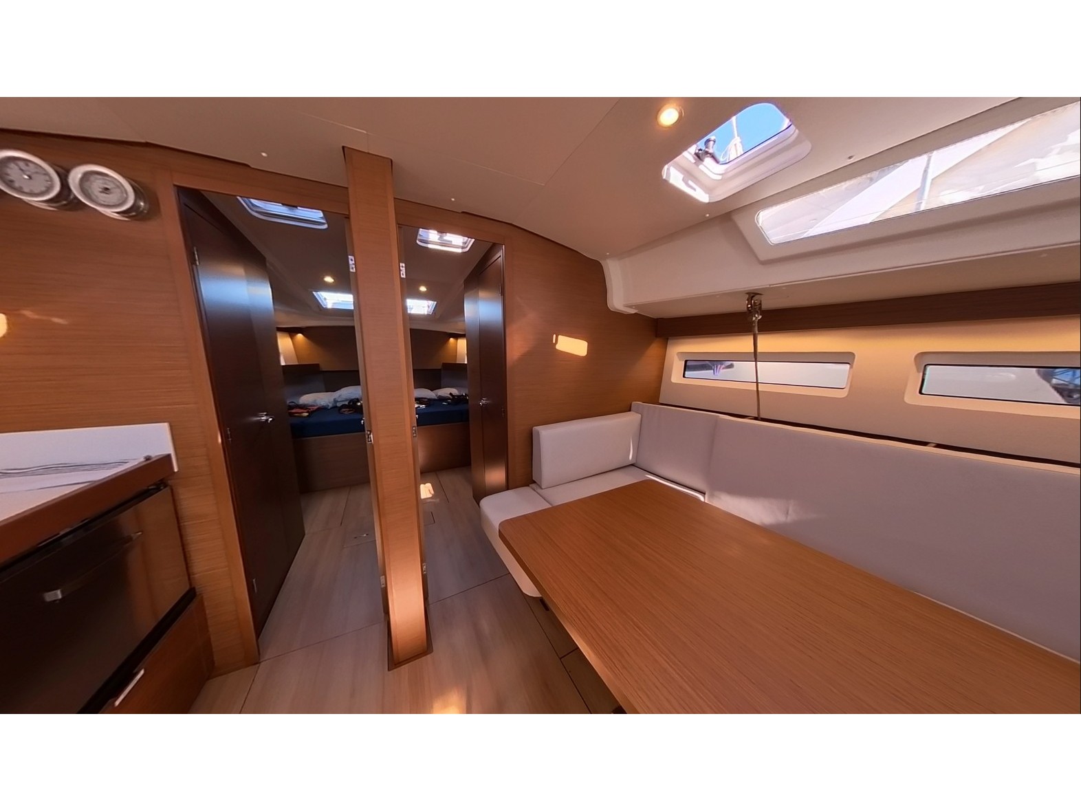 Sun Odyssey 490 — photo 6