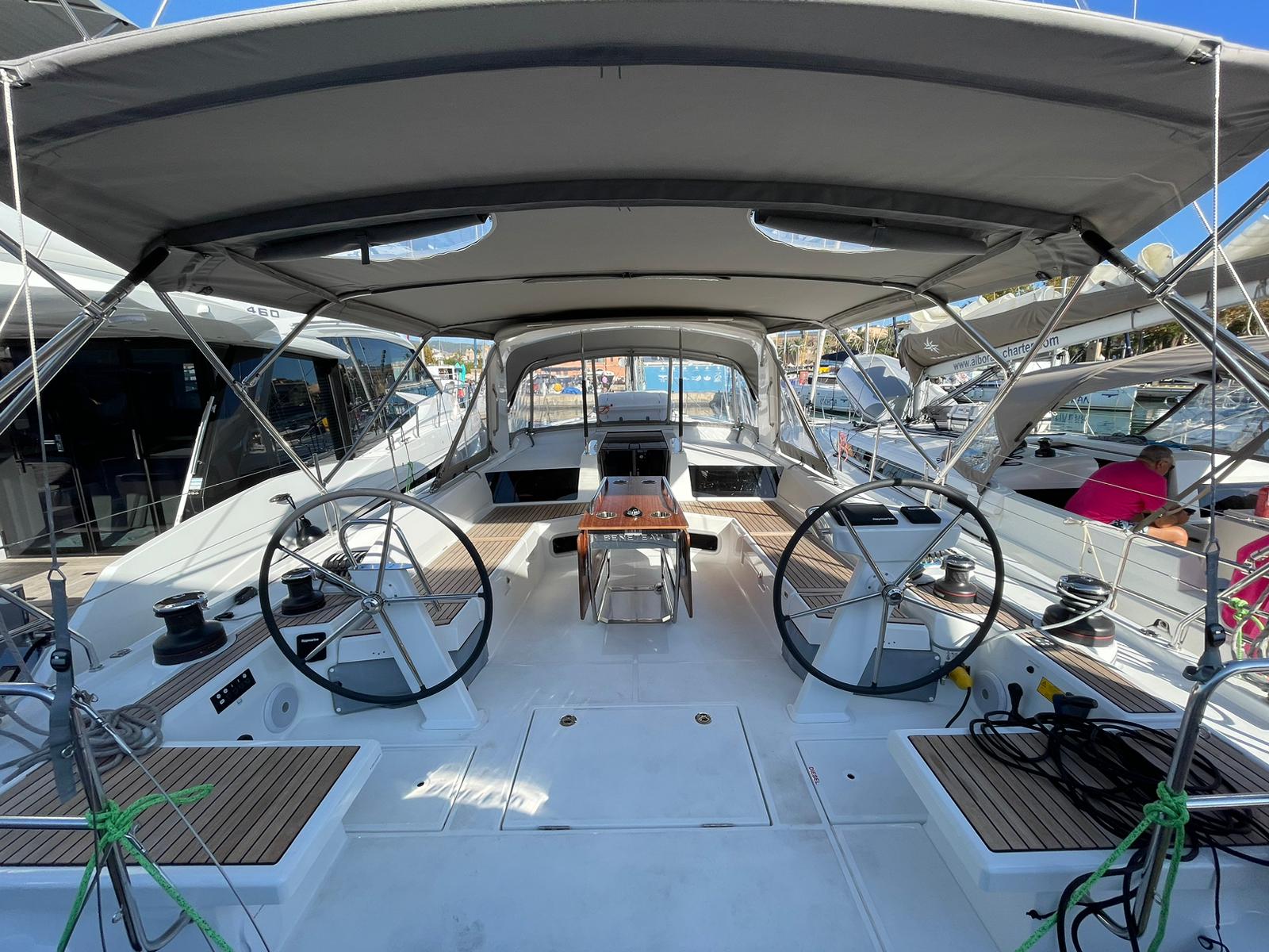 Oceanis 51.1 — photo 1