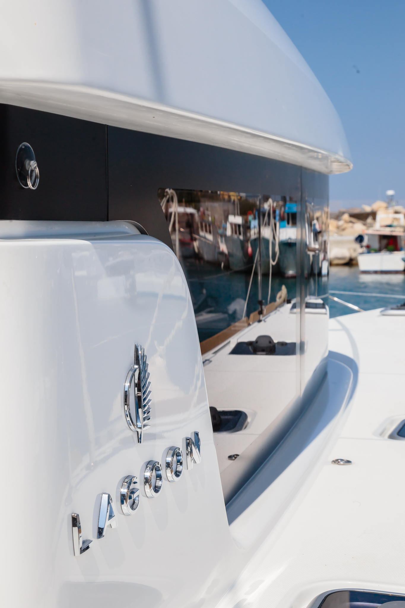 Lagoon 40 — photo 7