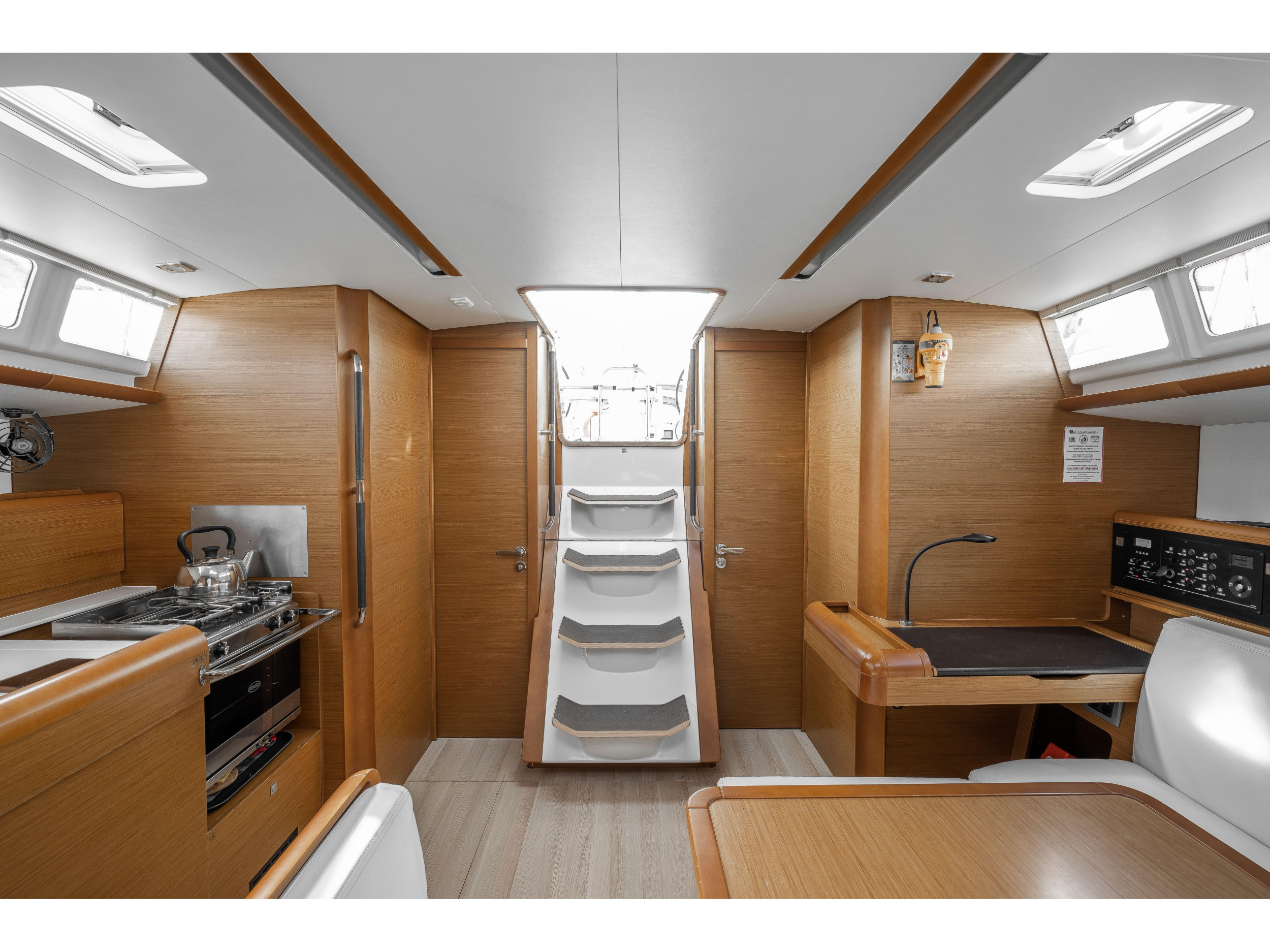Sun Odyssey 479 — photo 2