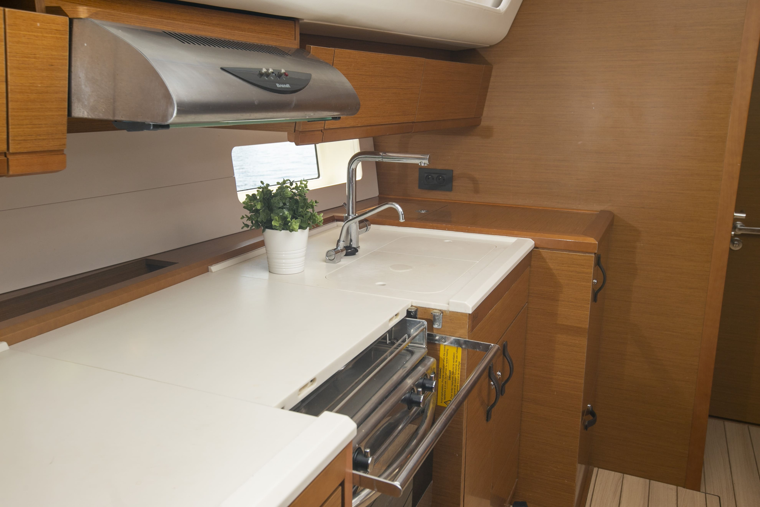 Jeanneau 54 — photo 14