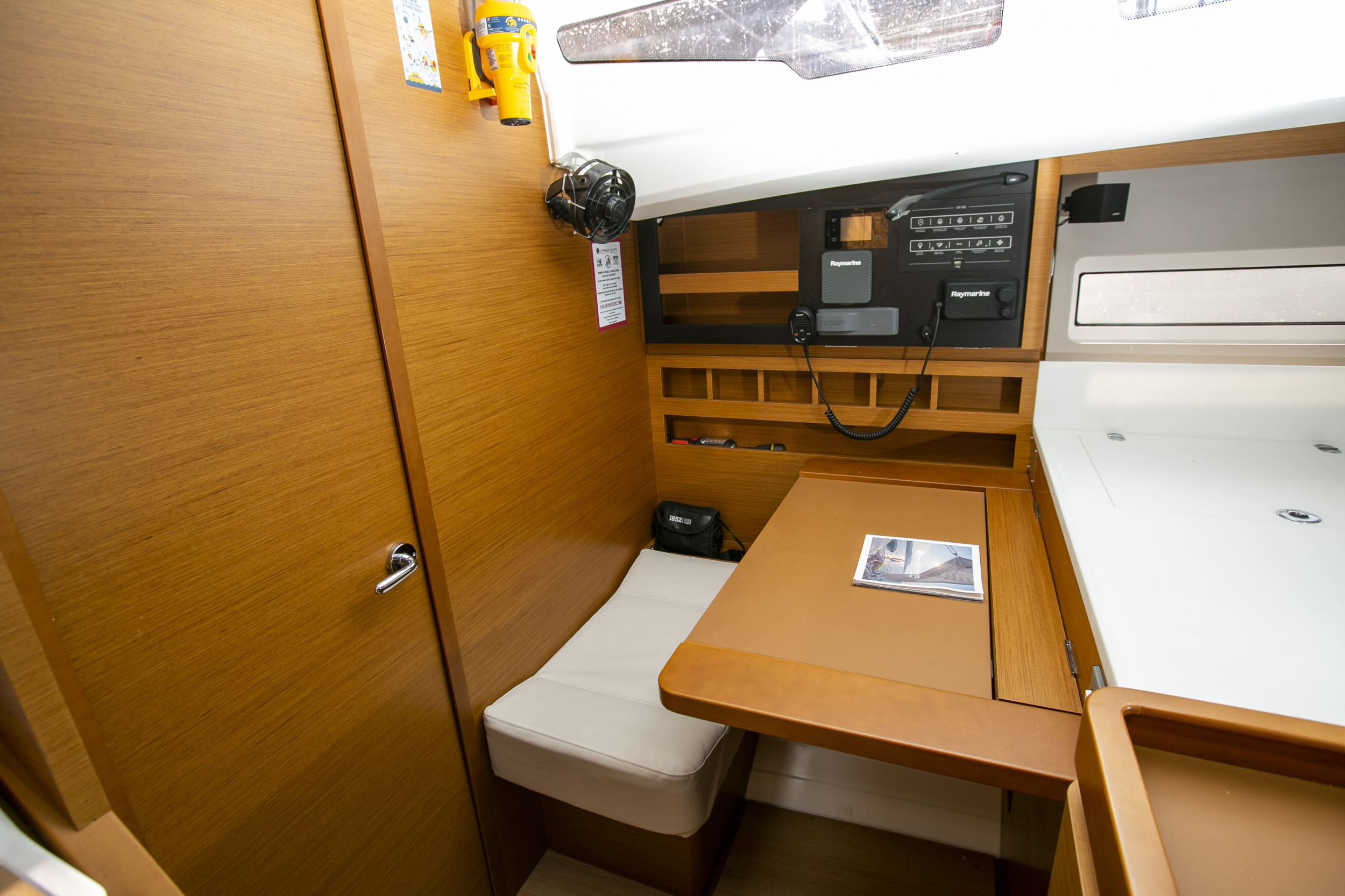Sun Odyssey 440 — photo 5