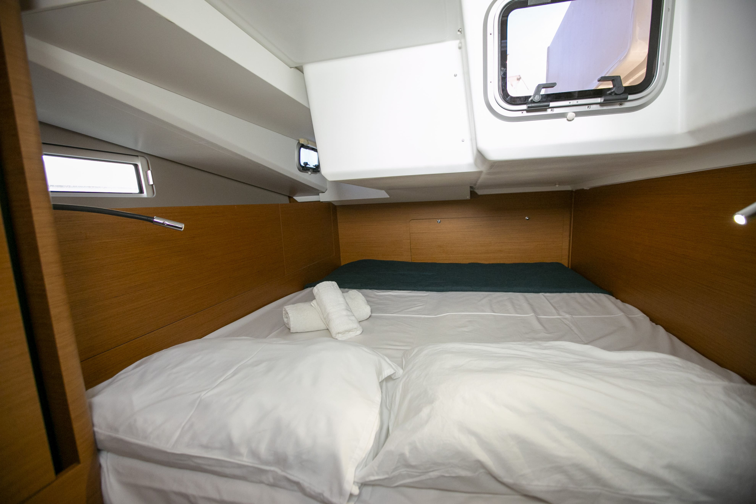 Sun Odyssey 440 — photo 16