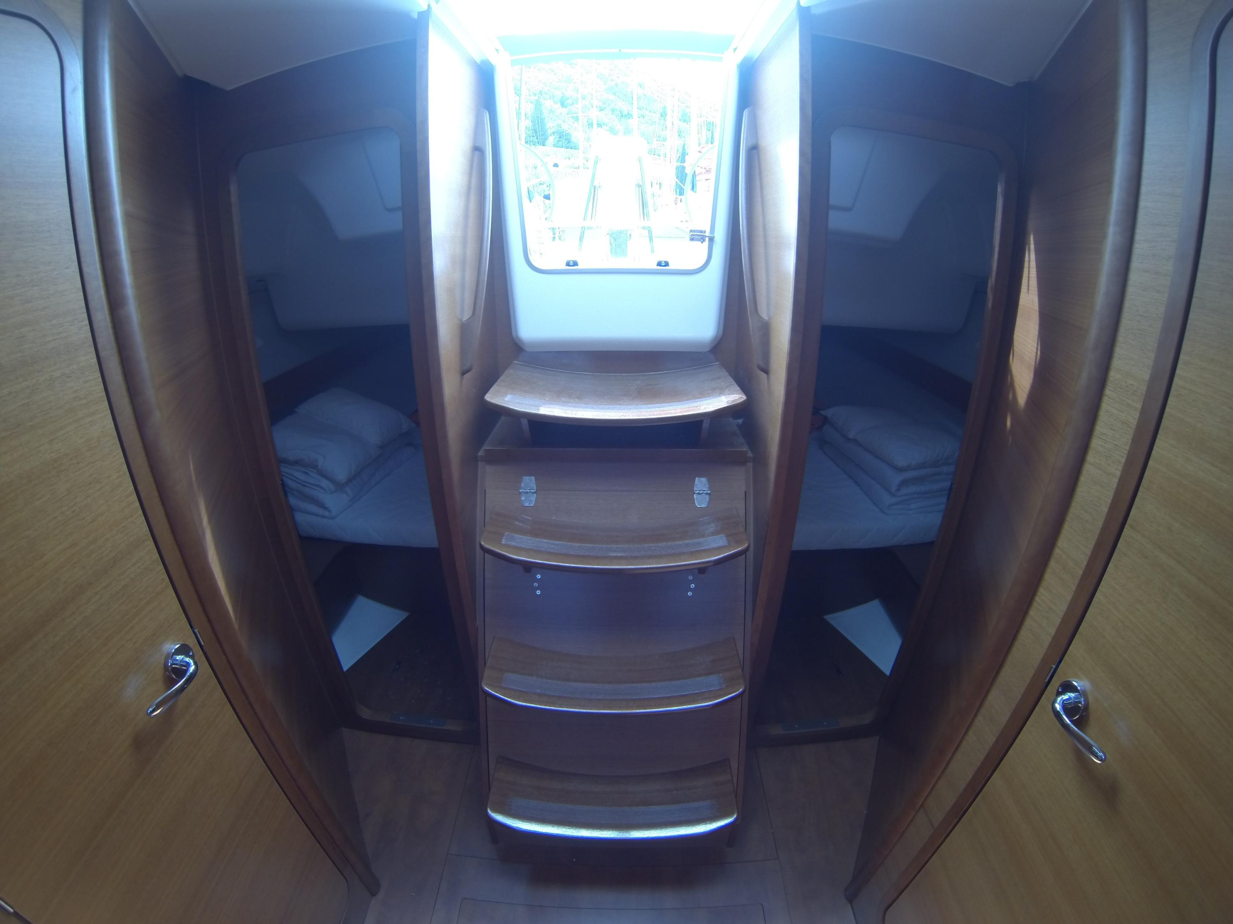 Dufour 382 Grand Large — photo 18