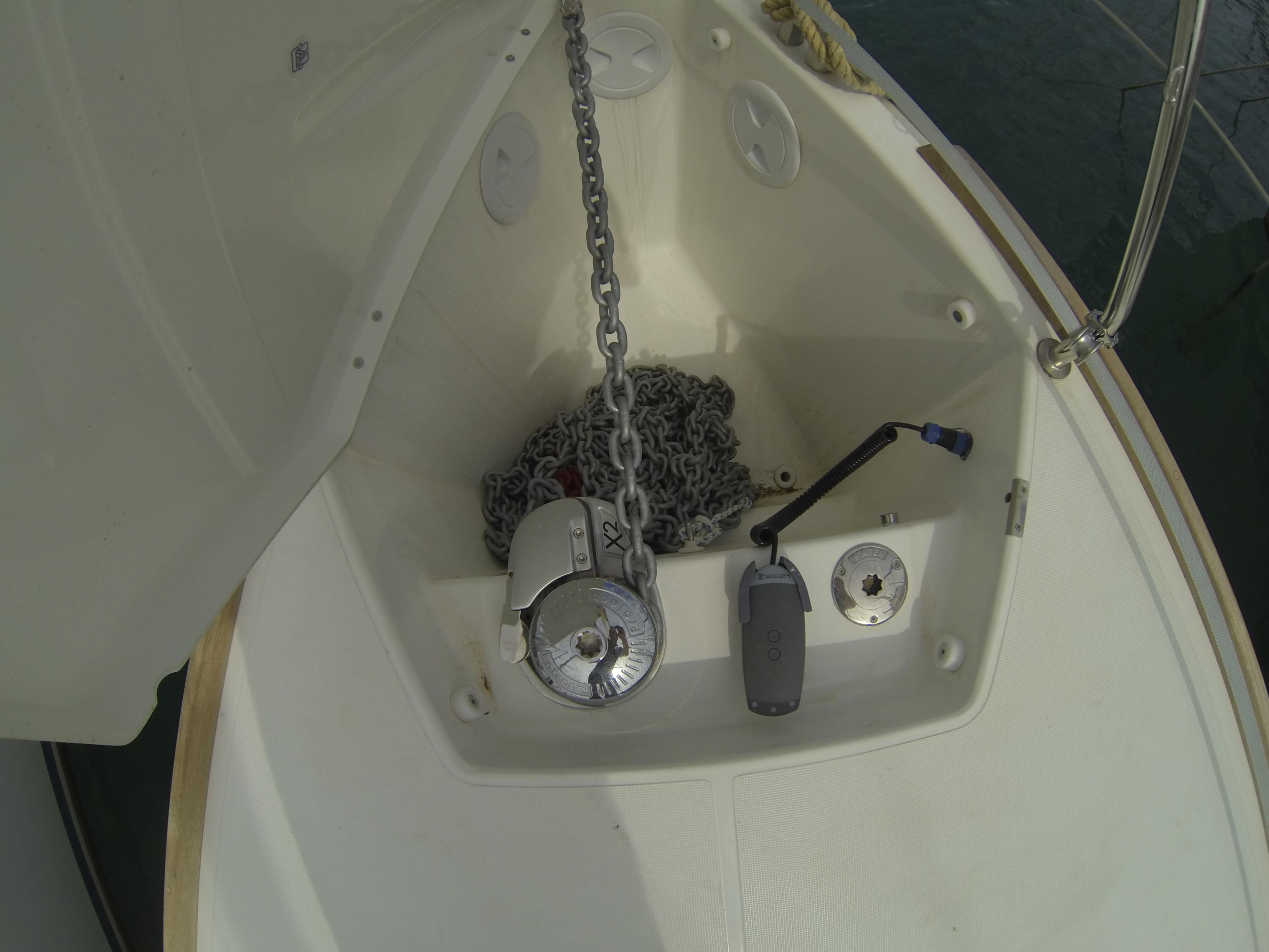 Dufour 382 Grand Large — photo 14