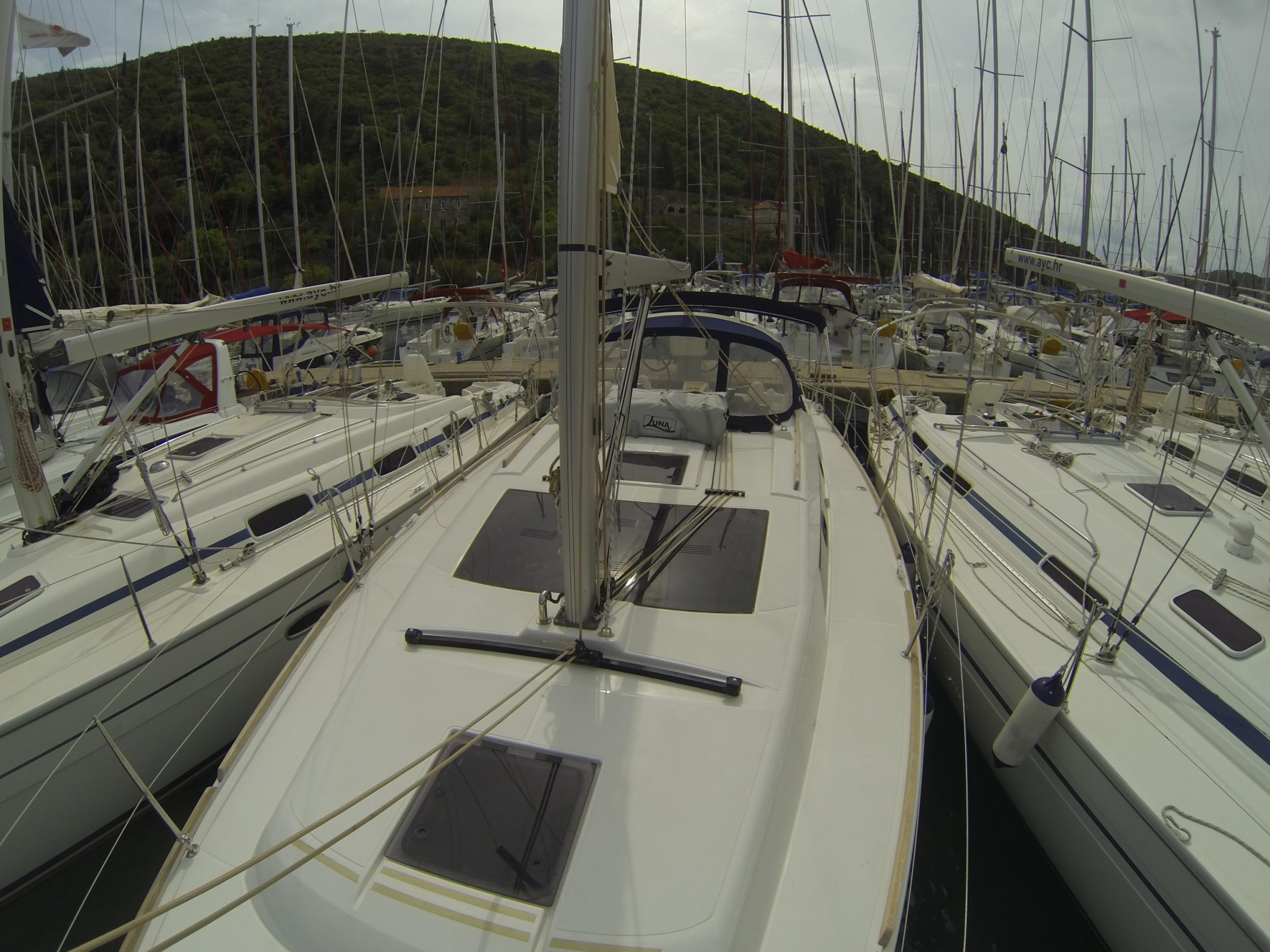 Dufour 382 Grand Large — photo 13