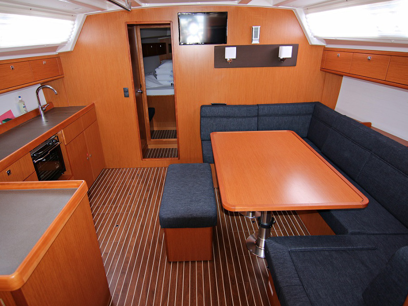 BAVARIA C 46 BT — photo 11