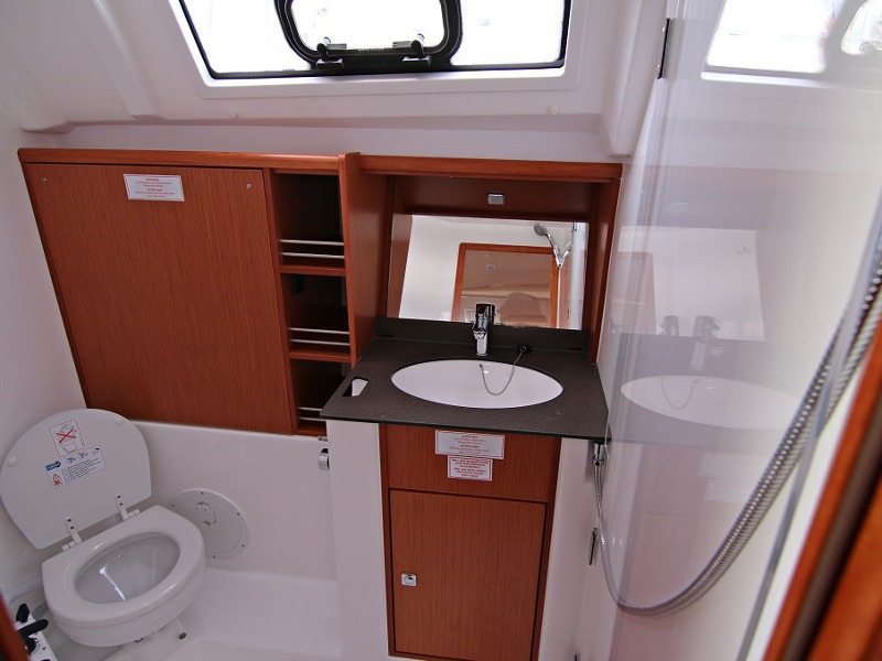 BAVARIA C 41 BT — photo 14