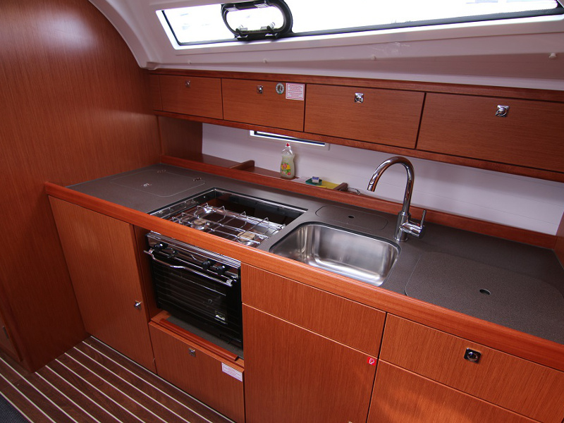 BAVARIA C 41 BT — photo 7