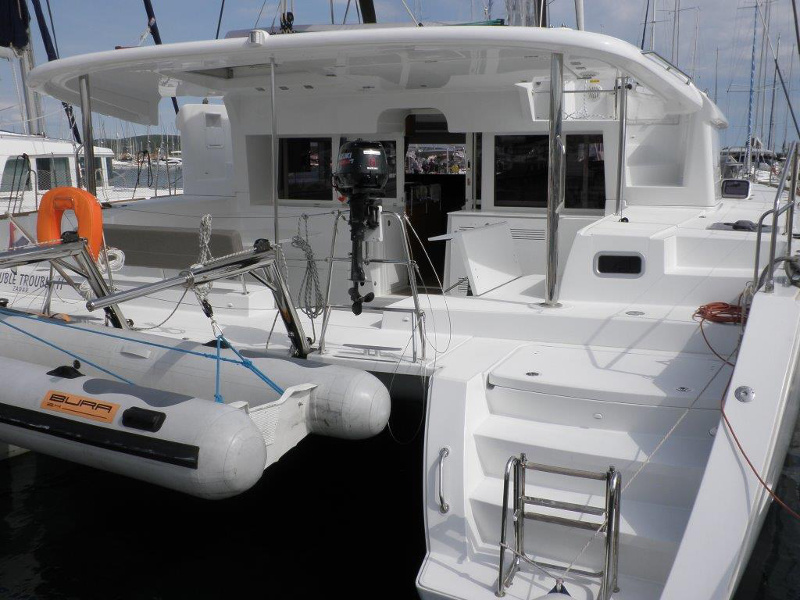 Lagoon 450 — photo 5