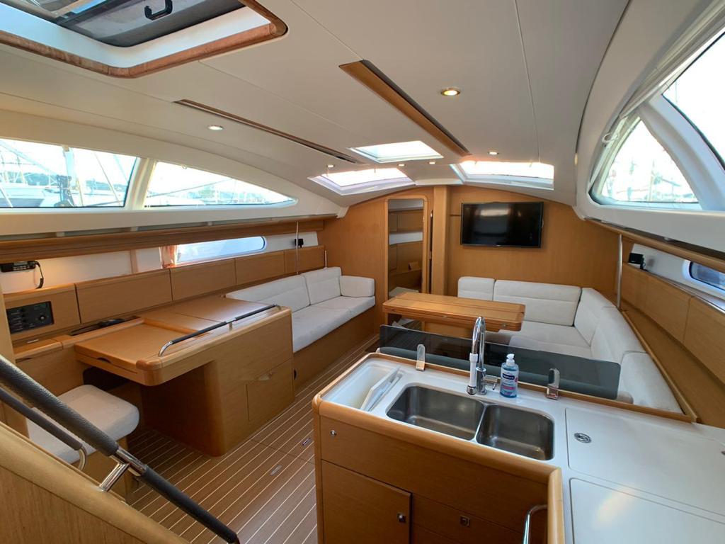 Sun Odyssey 45DS — photo 9