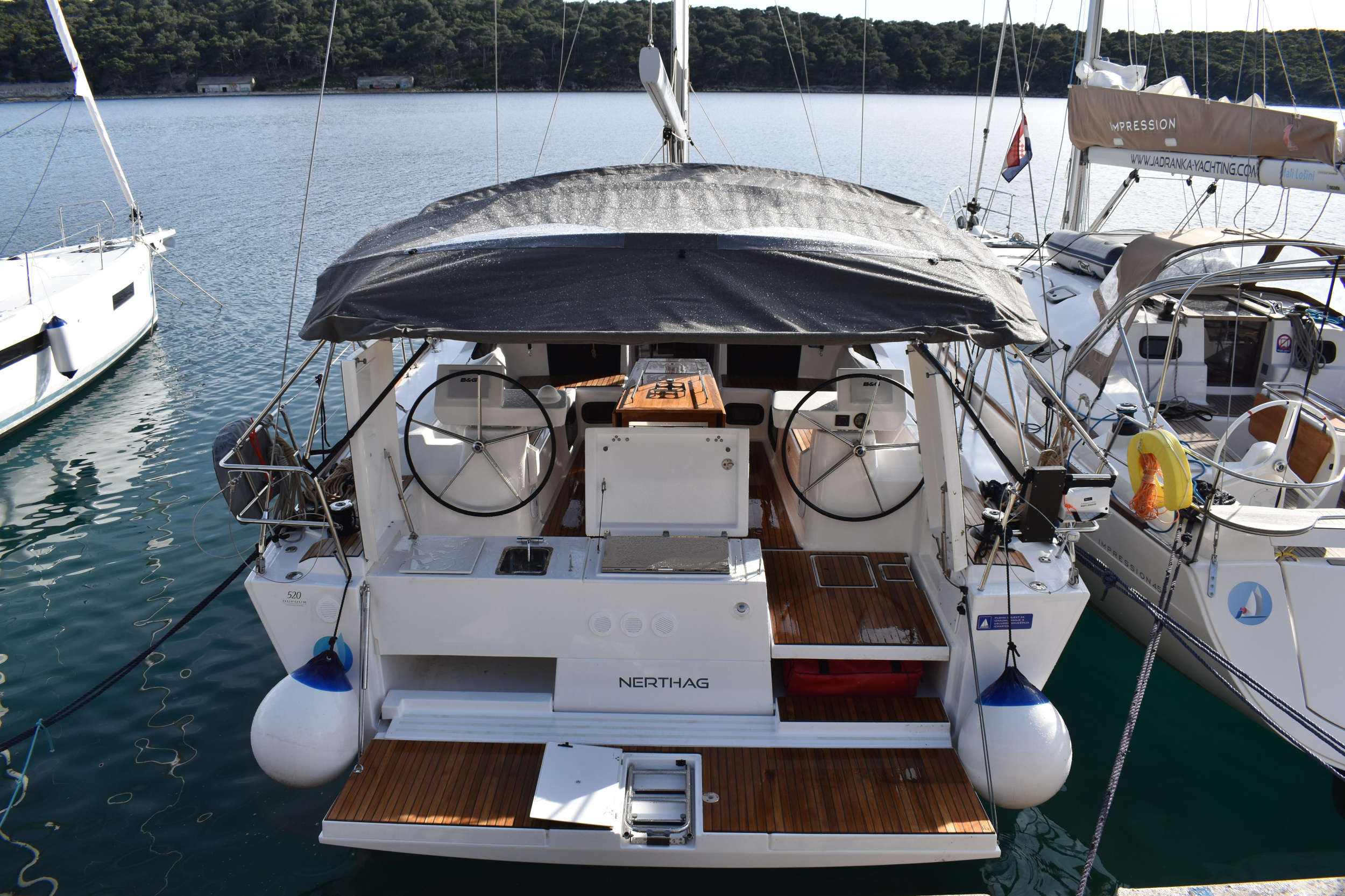 Dufour 520 Grand Large — photo 27