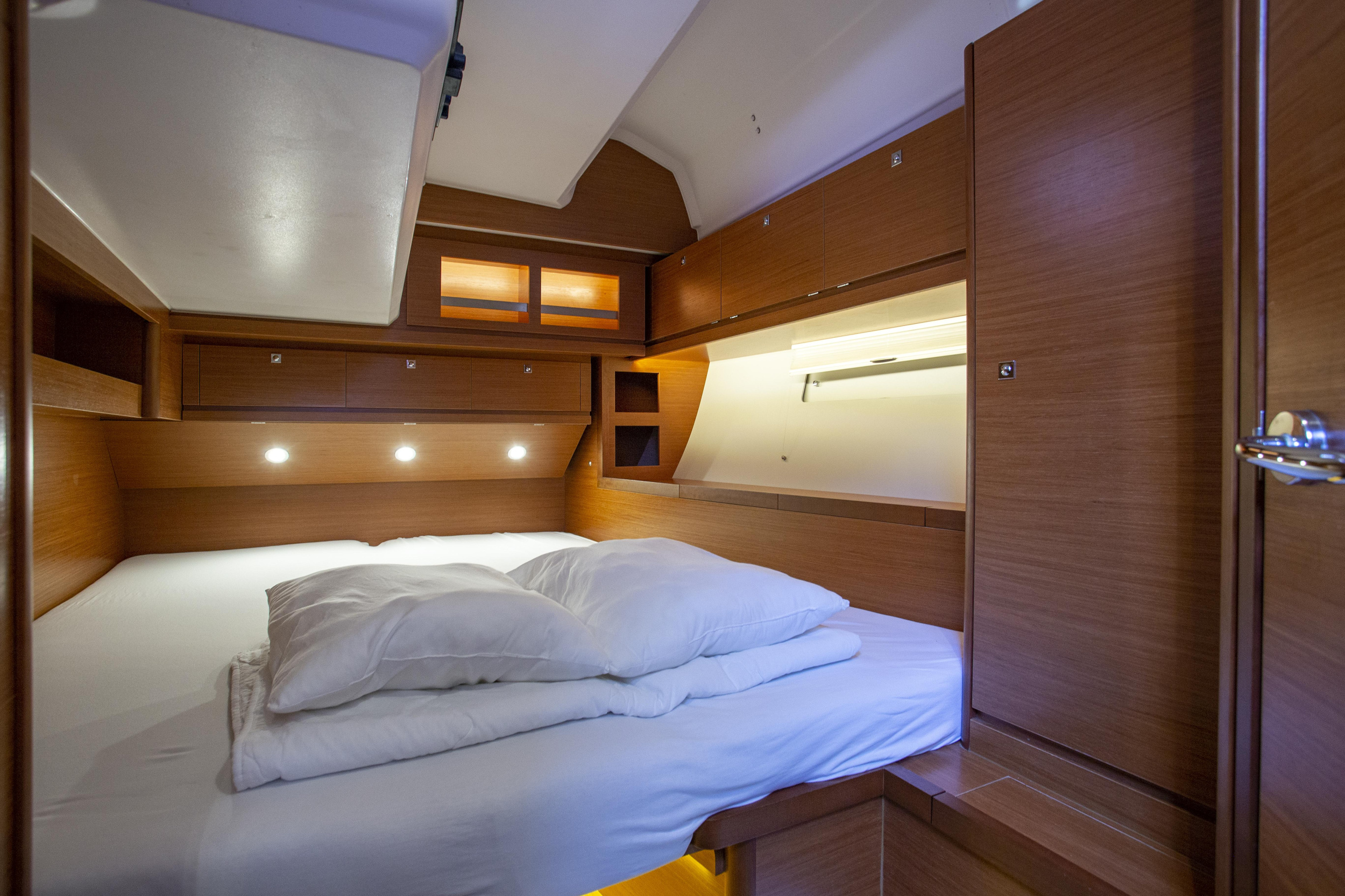 Dufour 520 Grand Large — photo 22