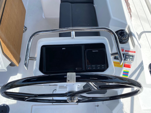 Bavaria C42 — photo 4
