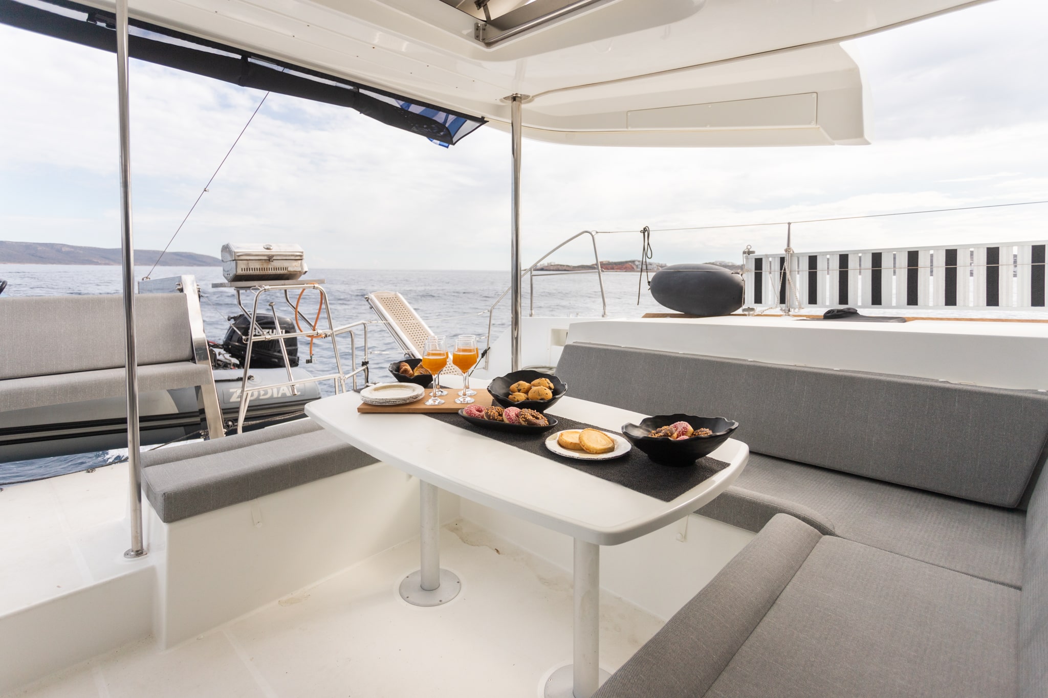 Lagoon 450 Fly — photo 49