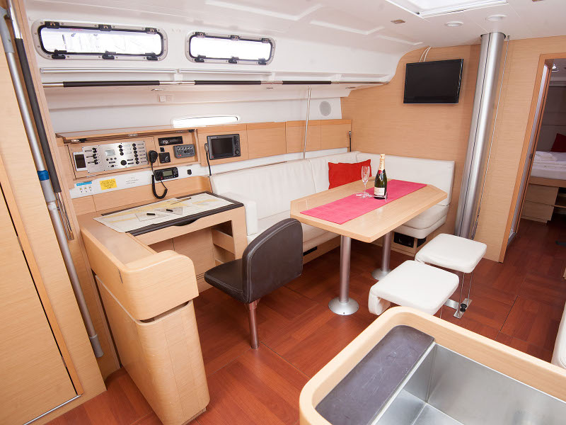 Beneteau First 45 — photo 5