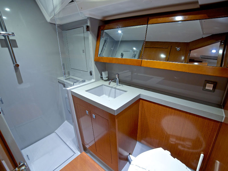 Beneteau Oceanis 55 — photo 5