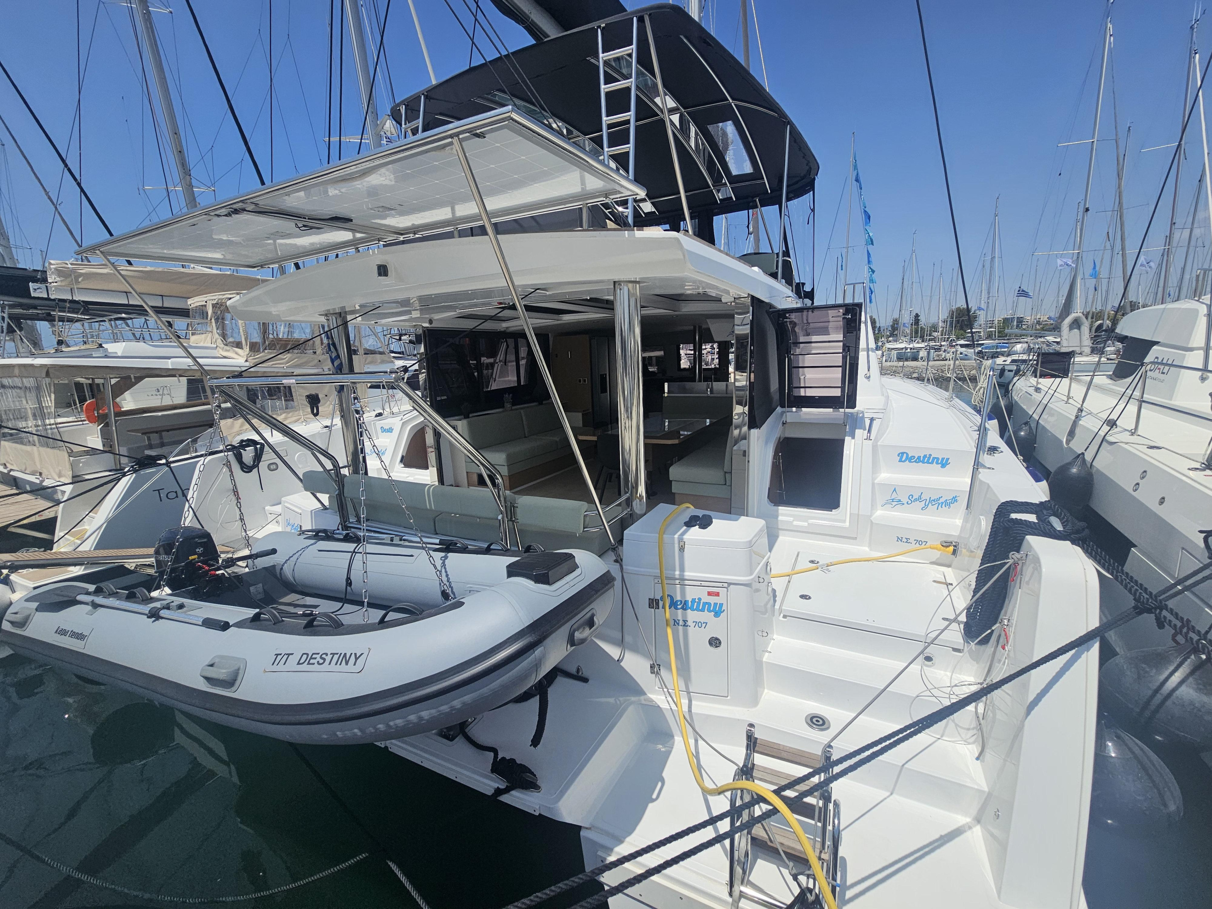 Bali 4.8 (6+1 cab) — photo 22