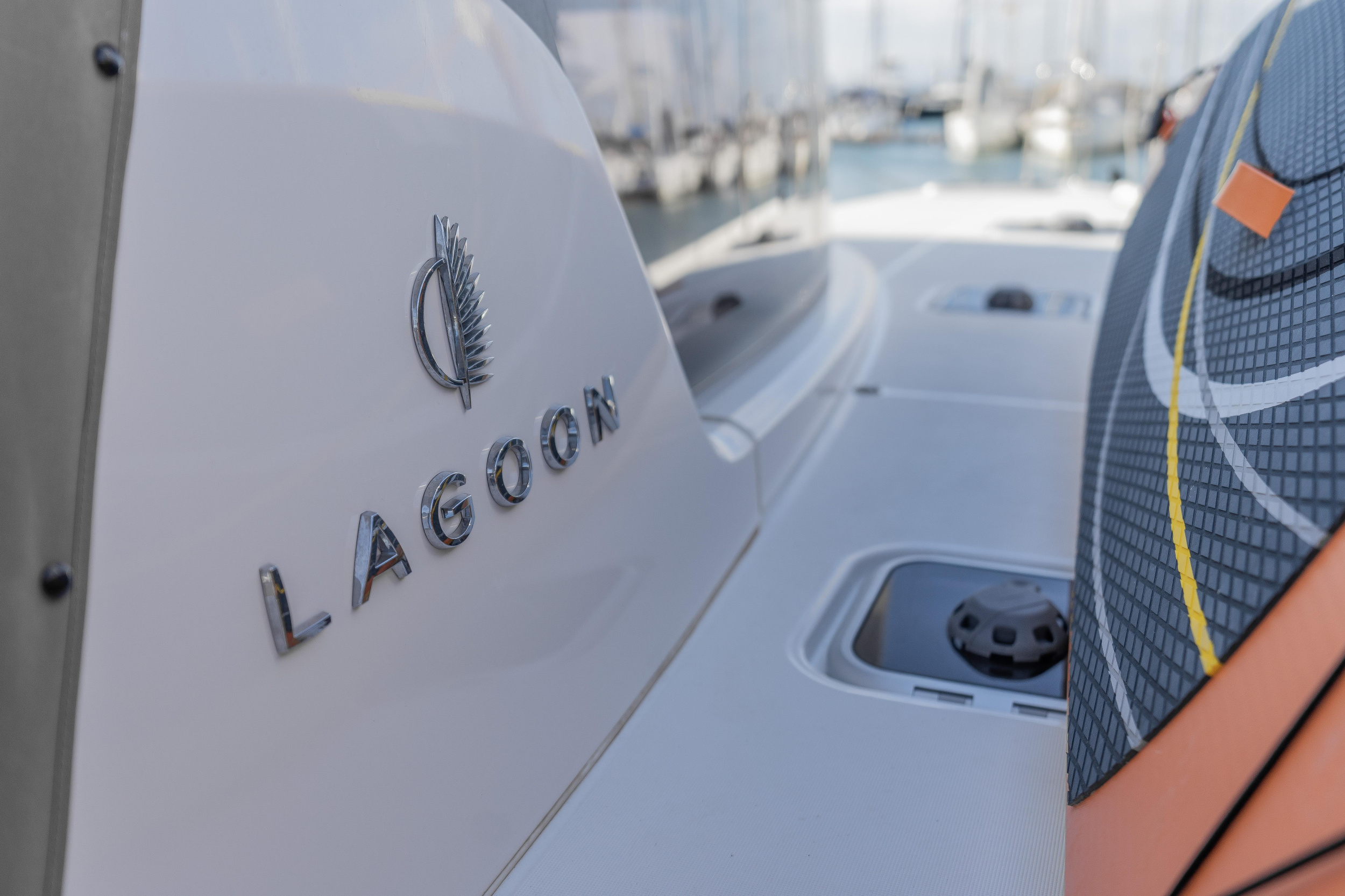 Lagoon 42 (4 dbl / 1 single ) — photo 24