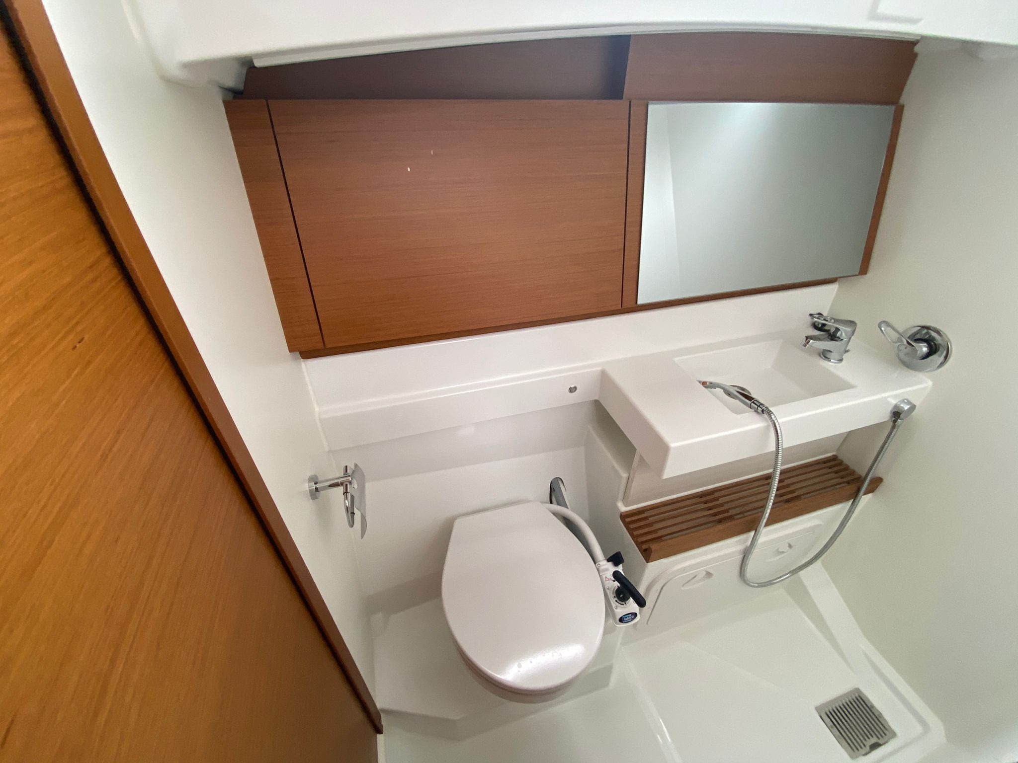 Sun Odyssey 490 — photo 4