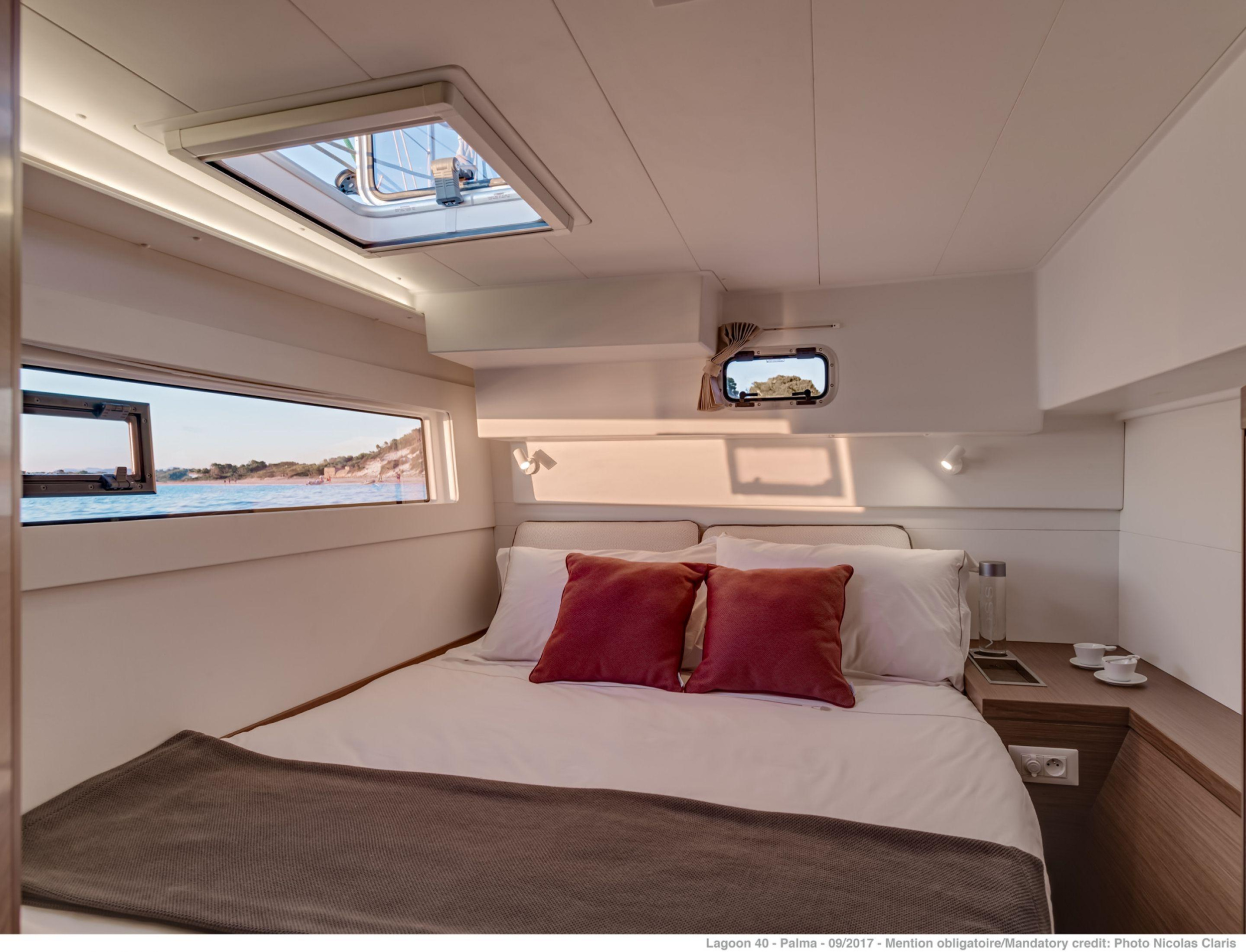 Lagoon 40 — photo 10