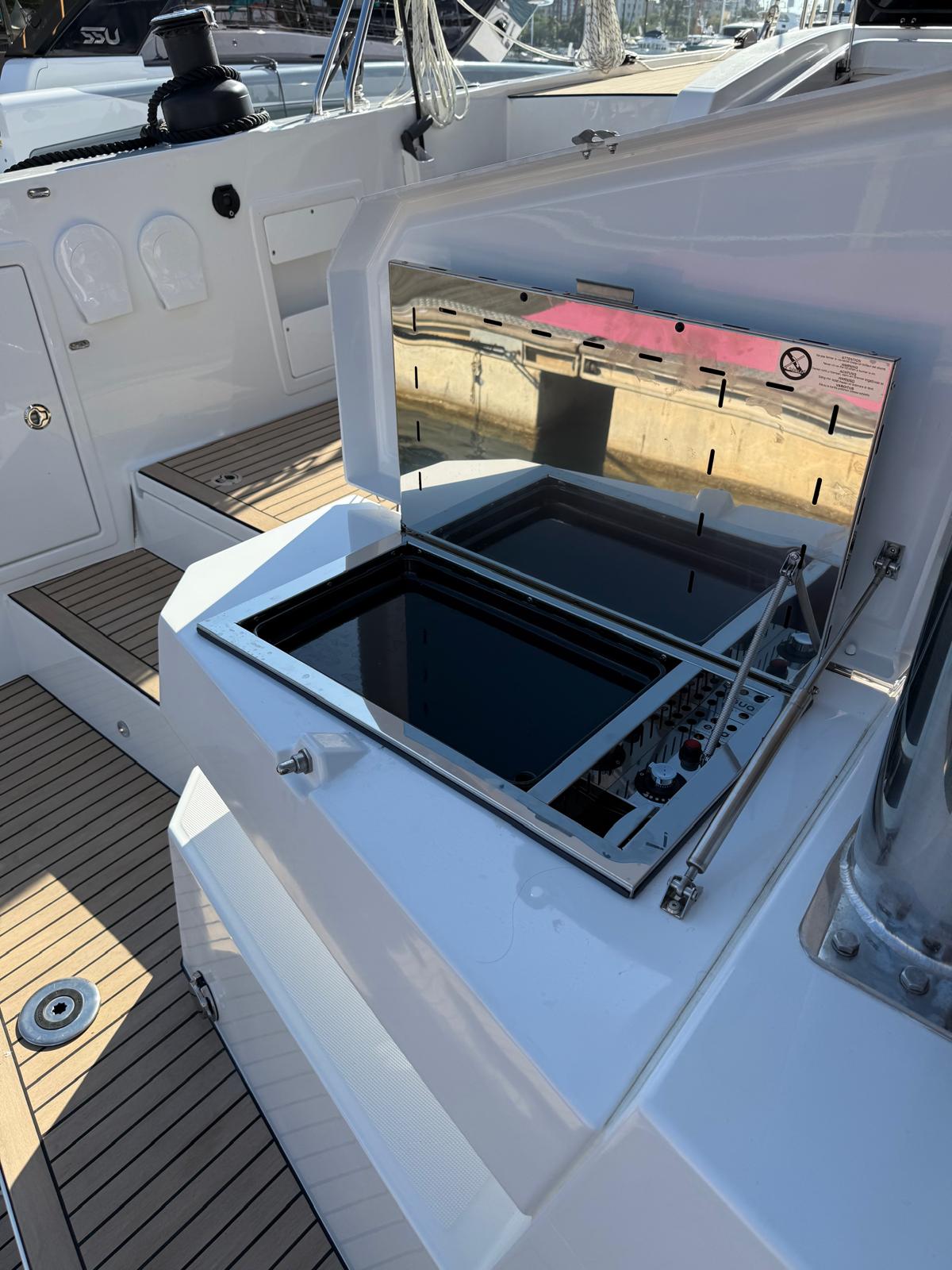 Bali 5.8-5 cabin — photo 11