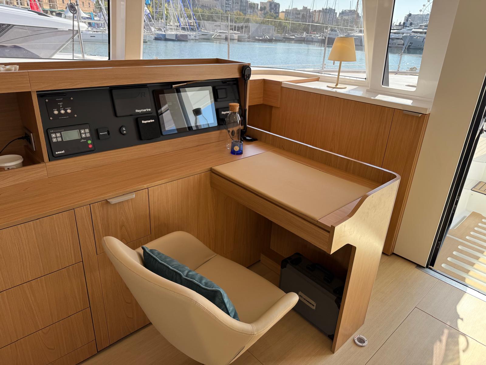Bali 5.8-5 cabin — photo 21