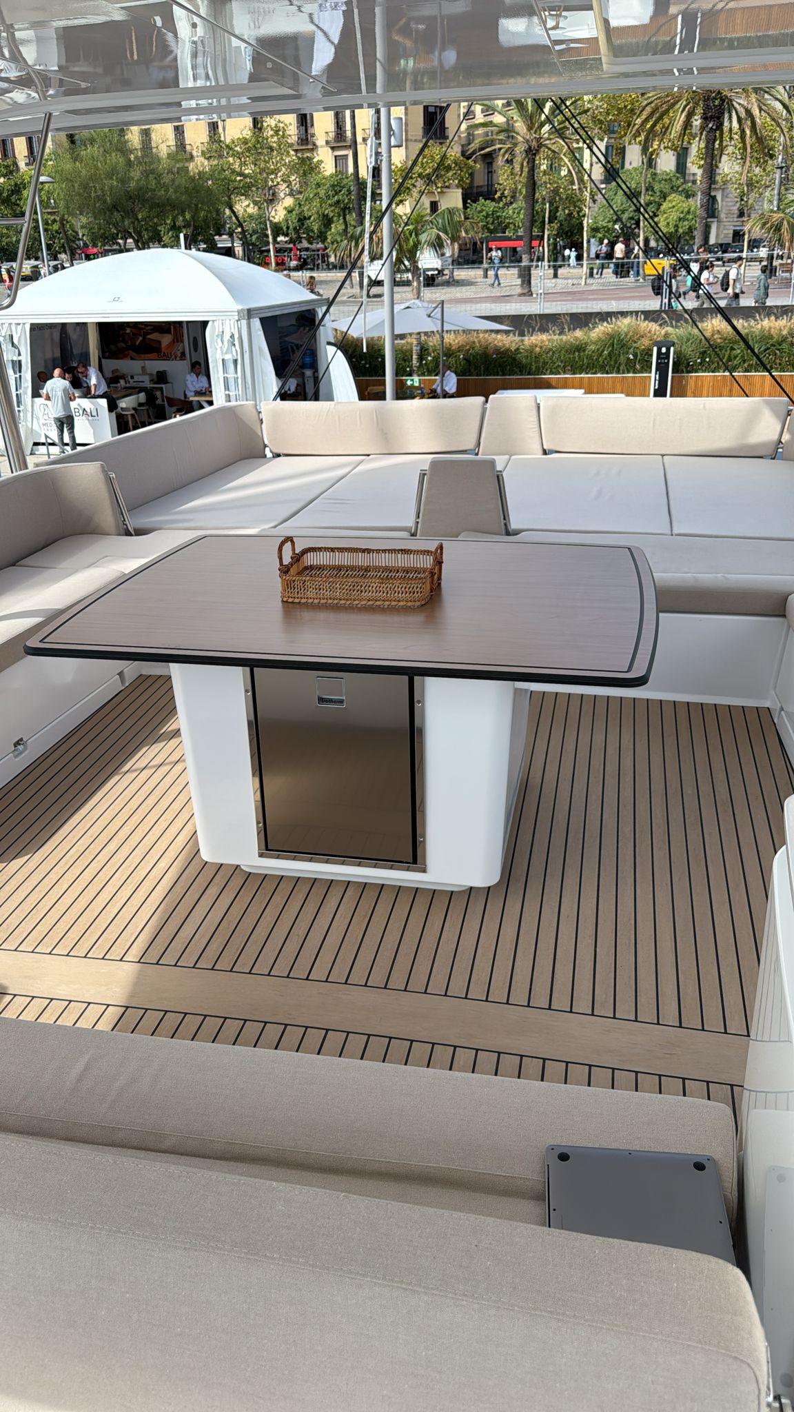 Bali 5.8-5 cabin — photo 20