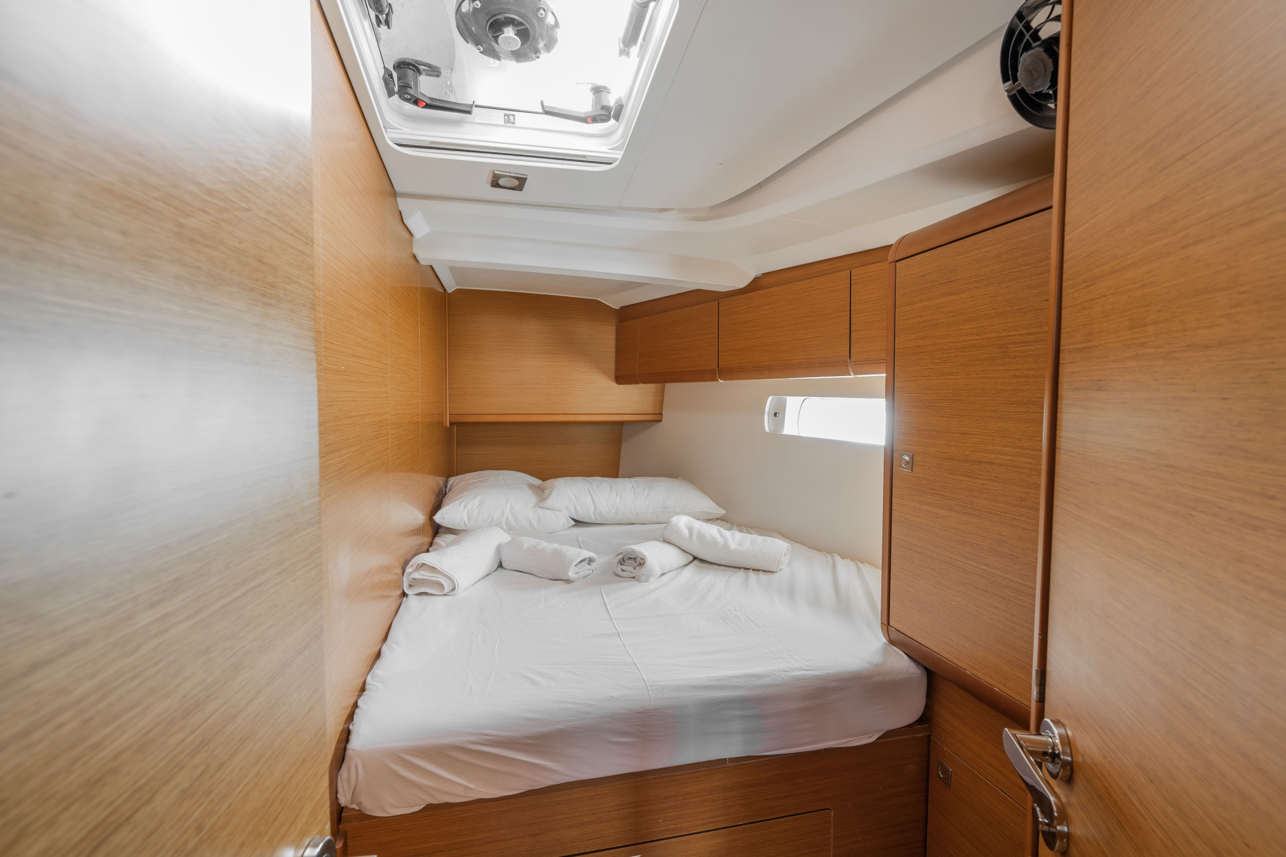 Sun Odyssey 519 - 5 cabs — photo 12