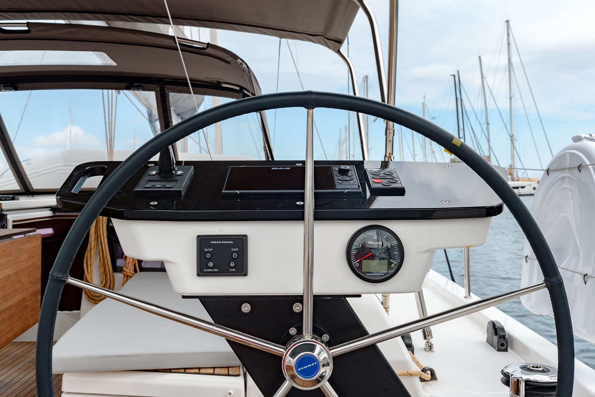 Dufour 470 — photo 4