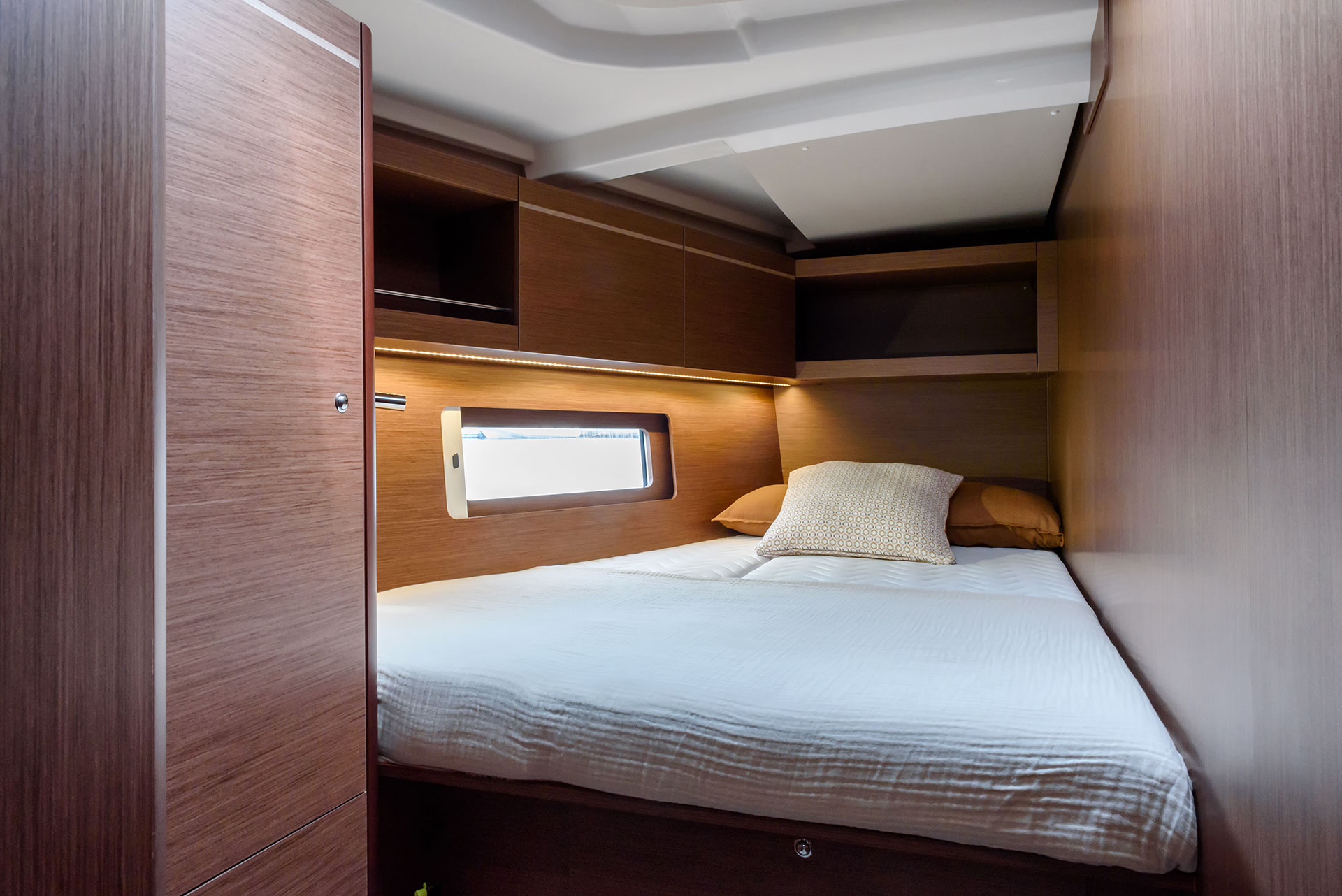 Oceanis 46.1 — photo 13