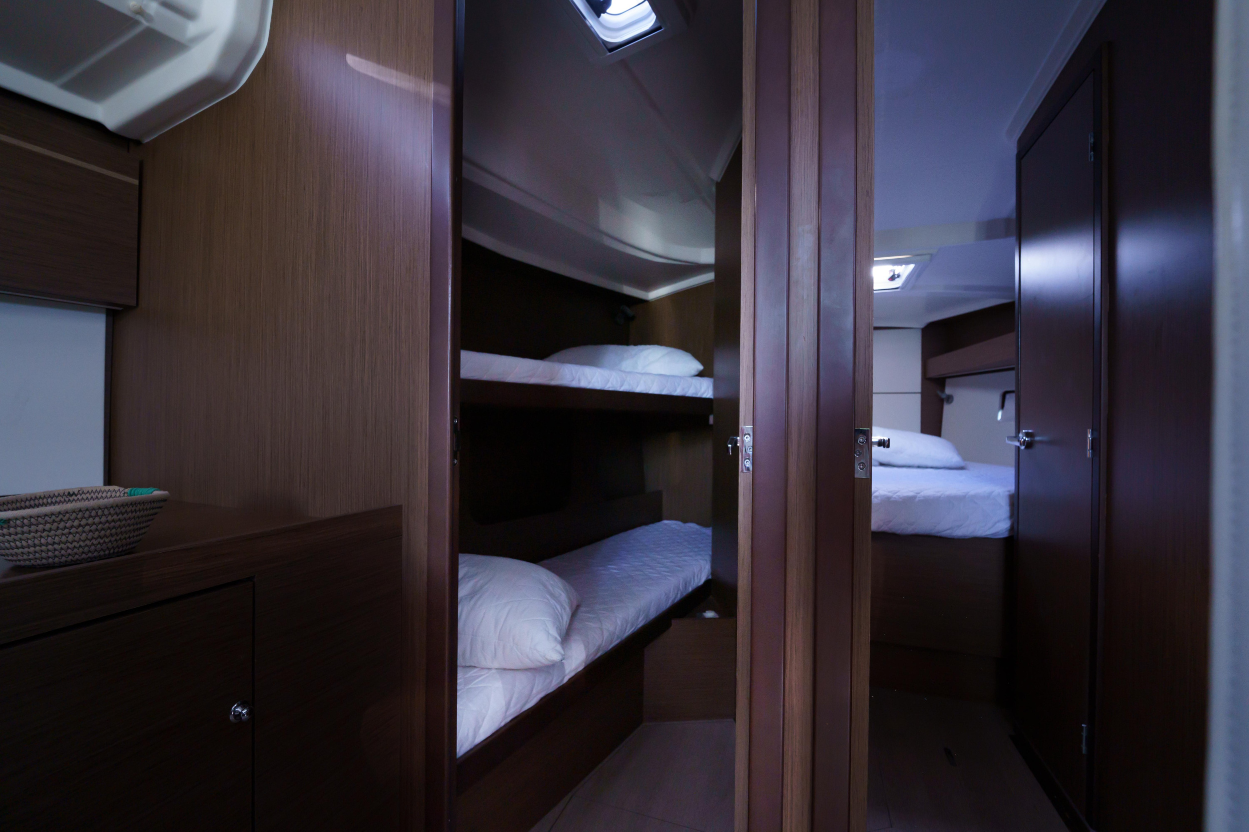 Oceanis 40.1 — photo 8
