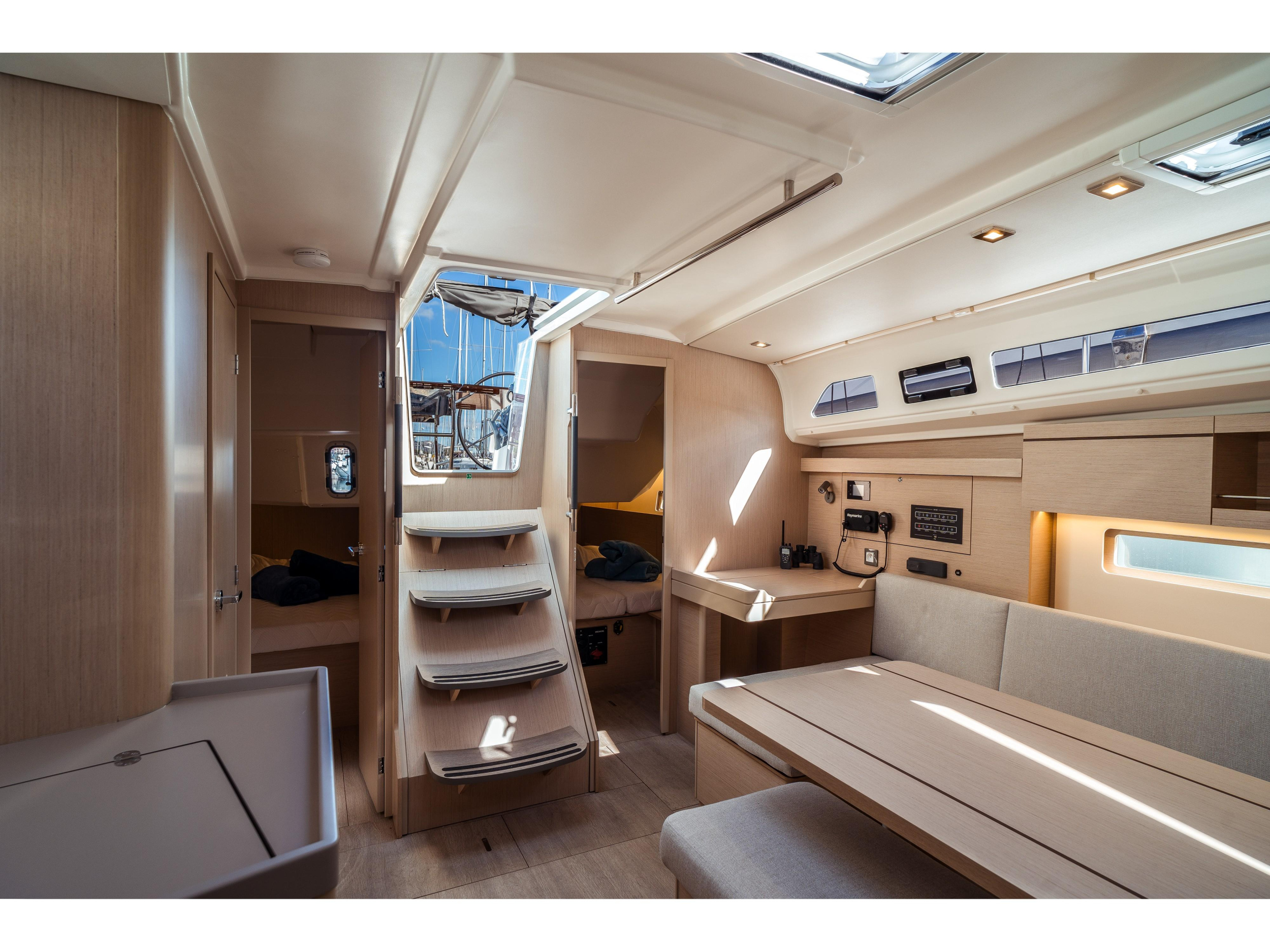 Oceanis 40.1 — photo 5