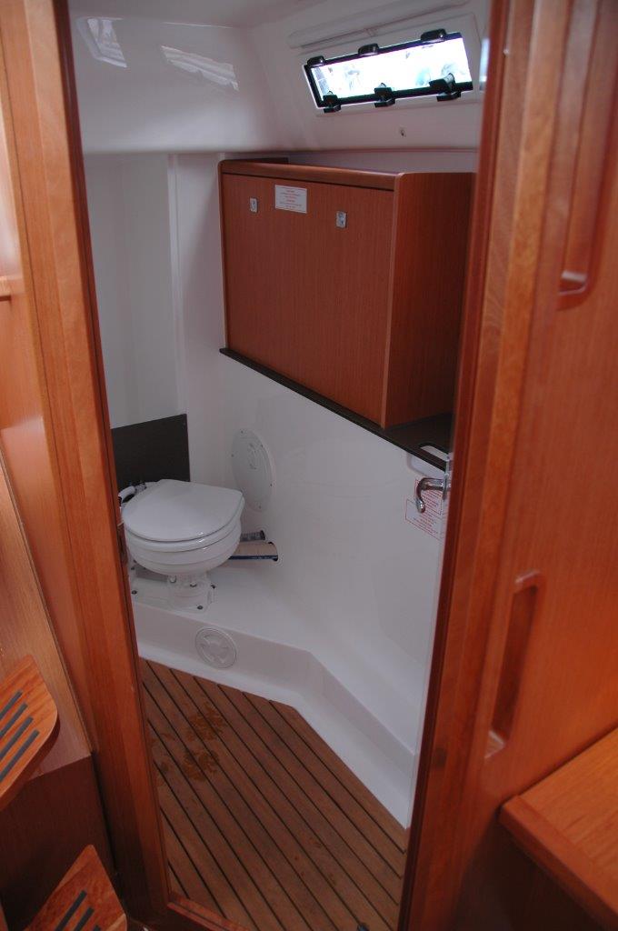 Bavaria Cruiser 33 — photo 3