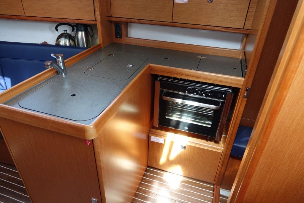 Bavaria Cruiser 34 — photo 5
