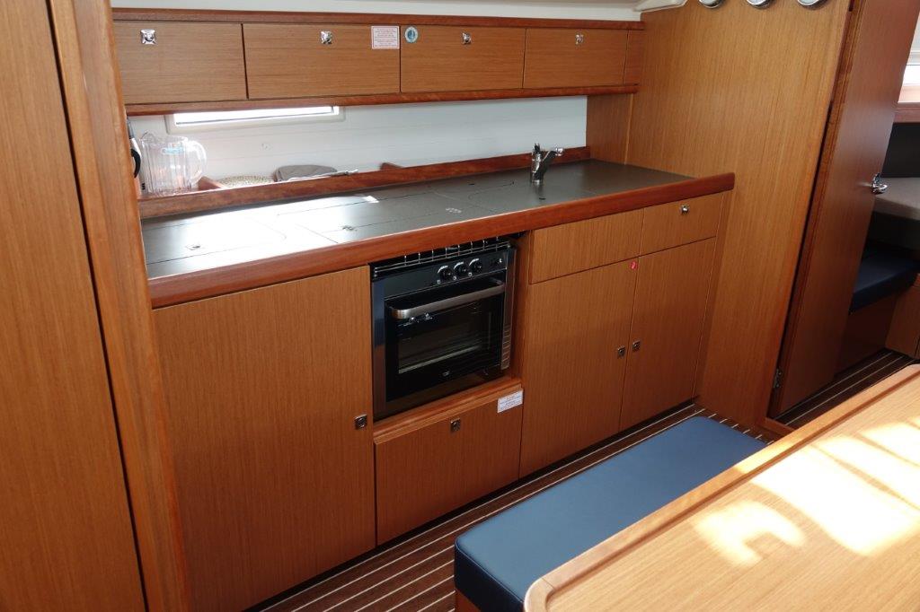 Bavaria Cruiser 41 — photo 2