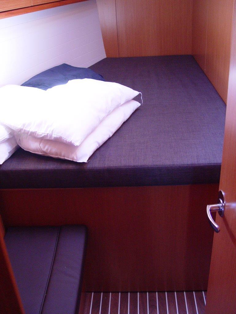 Bavaria Cruiser 46 — photo 18