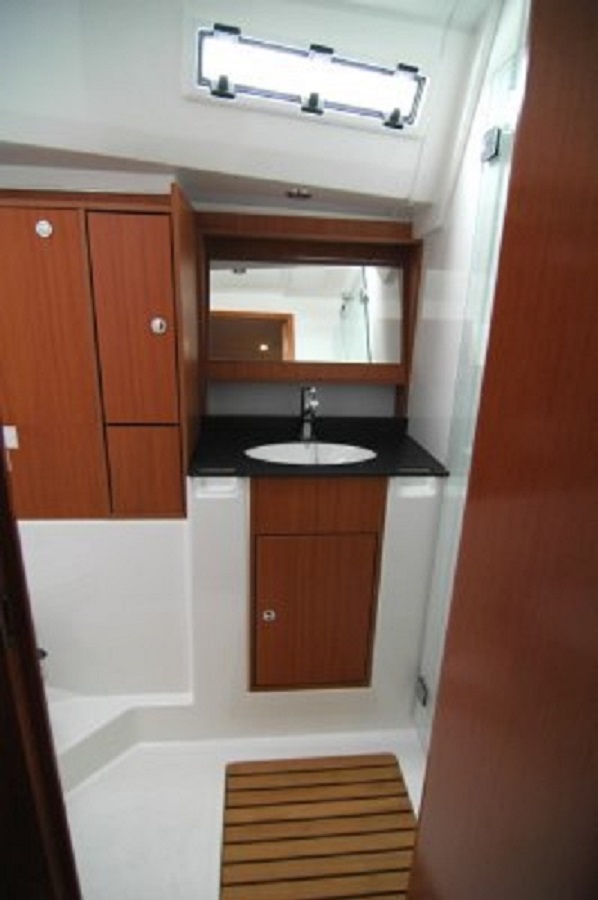 Bavaria Cruiser 50 — photo 14