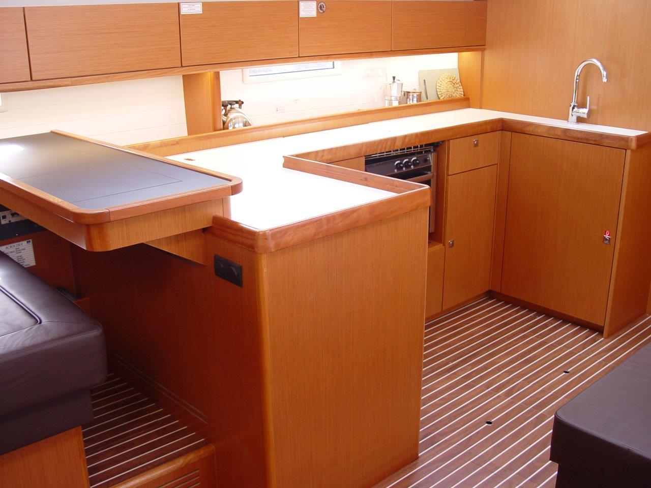 Bavaria Cruiser 51 — photo 10