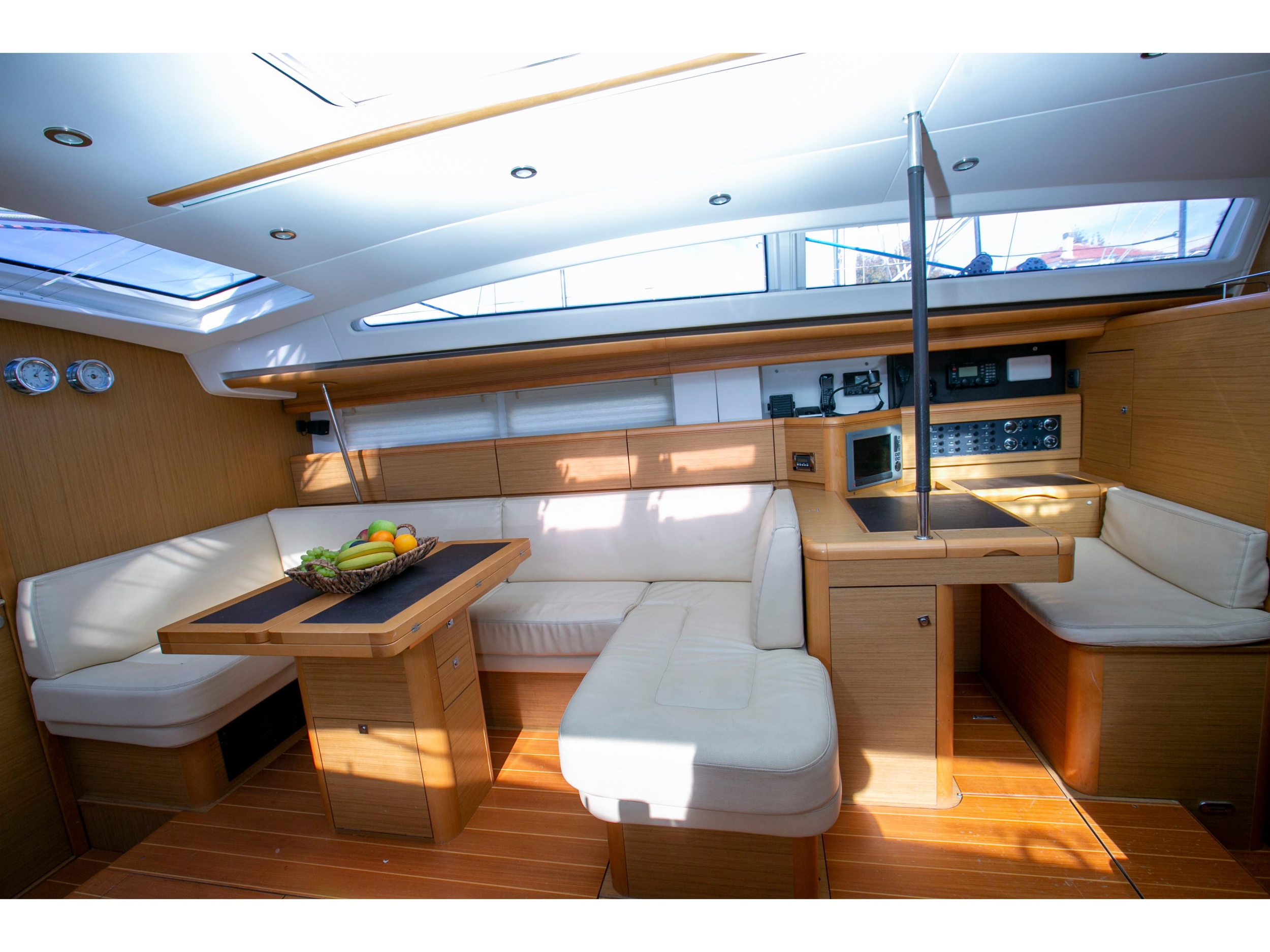 Jeanneau 57 — photo 2