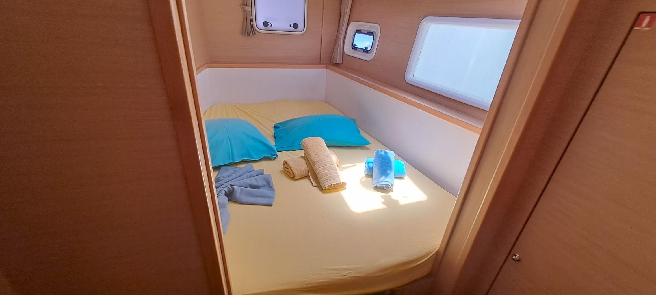 Lagoon 400 S2 — photo 18