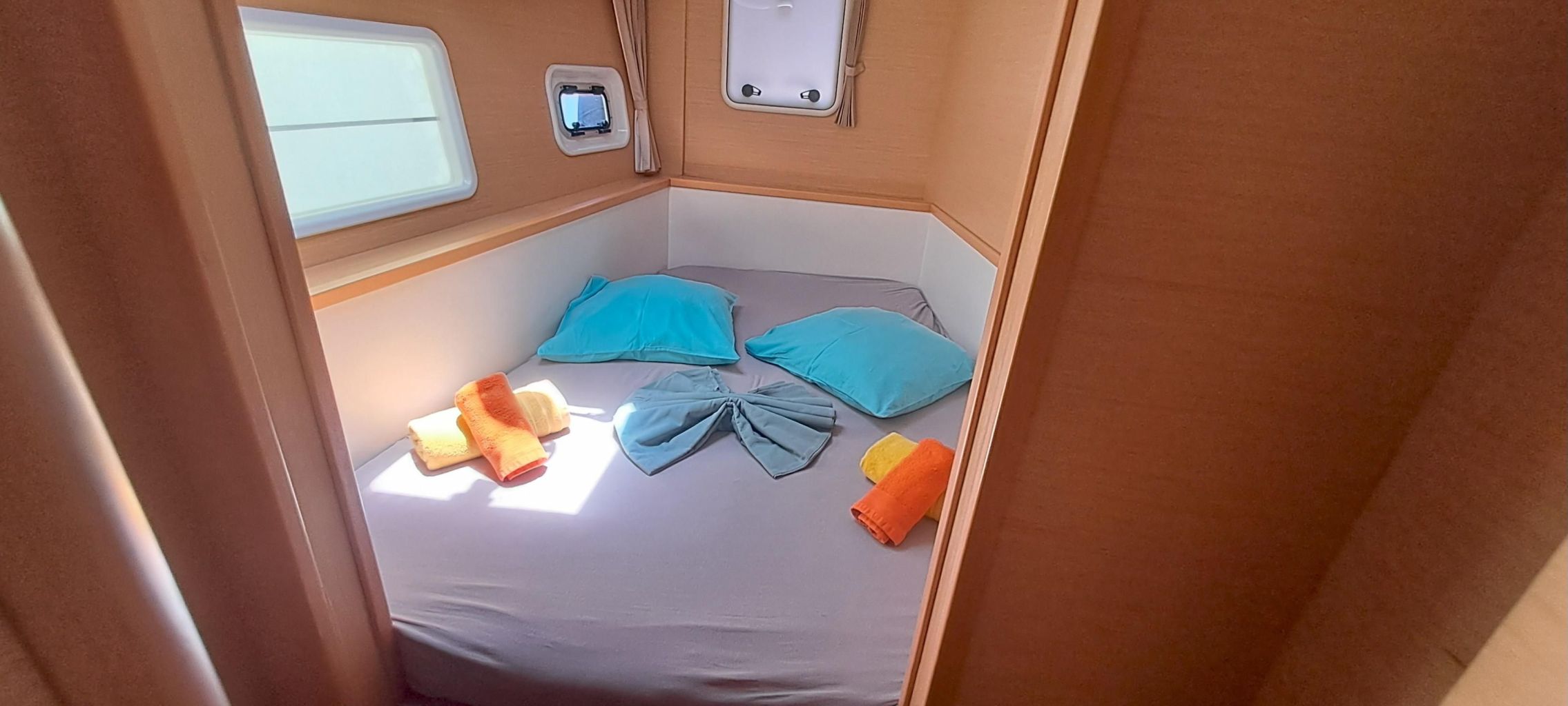 Lagoon 400 S2 — photo 9