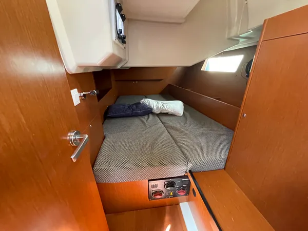 Oceanis 41.1 — photo 28