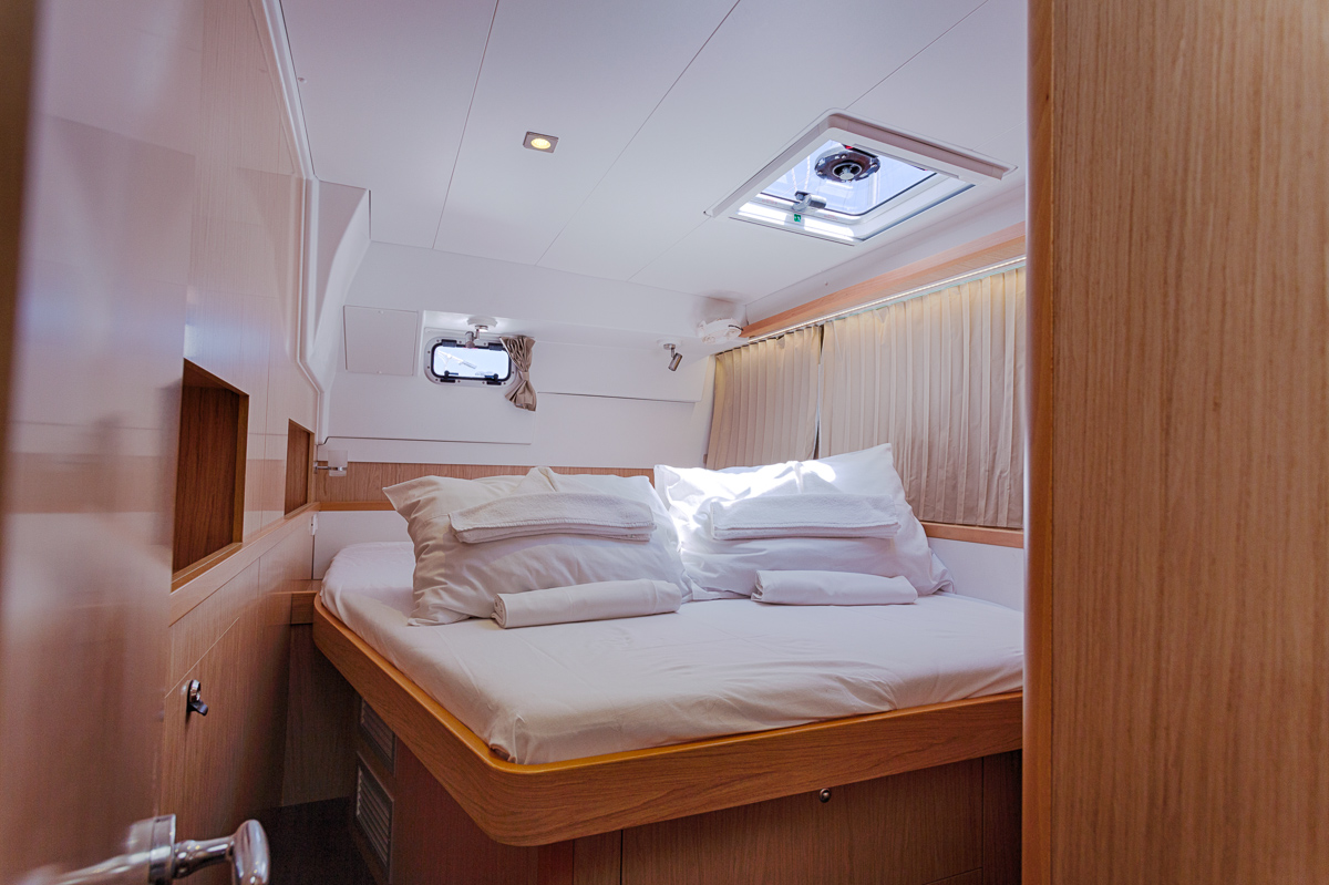 Lagoon 400 S2 — photo 14